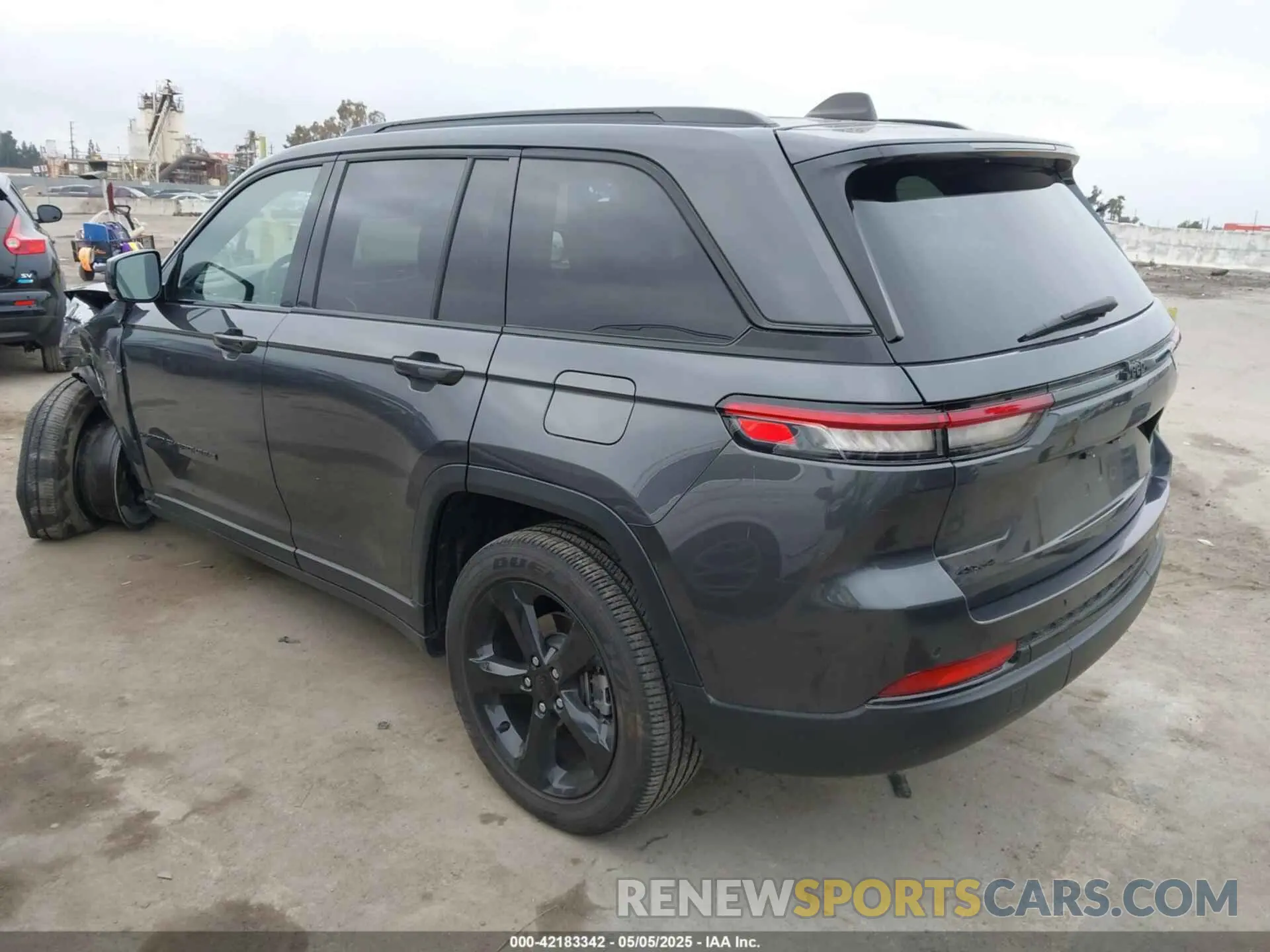 3 fotografías del automóvil dañado 1C4RJHAG7PC545975 JEEP GRAND CHEROKEE 2023
