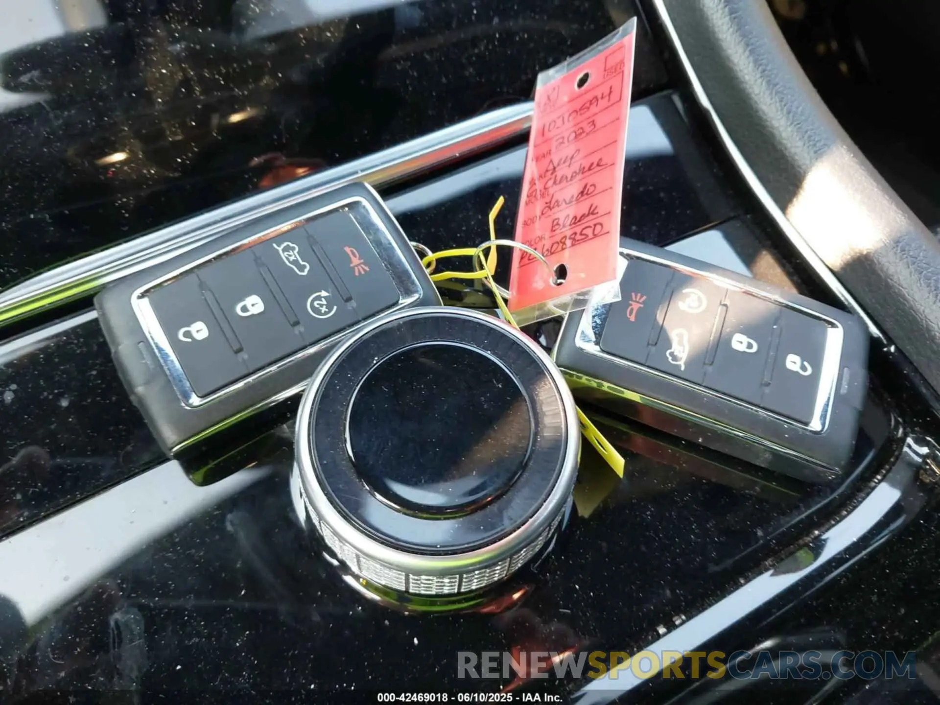 11 fotografías del automóvil dañado 1C4RJHAG7PC608850 JEEP GRAND CHEROKEE 2023