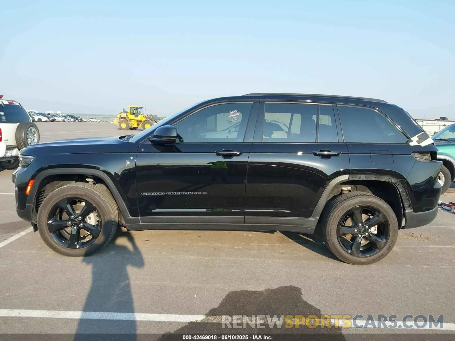 15 fotografías del automóvil dañado 1C4RJHAG7PC608850 JEEP GRAND CHEROKEE 2023