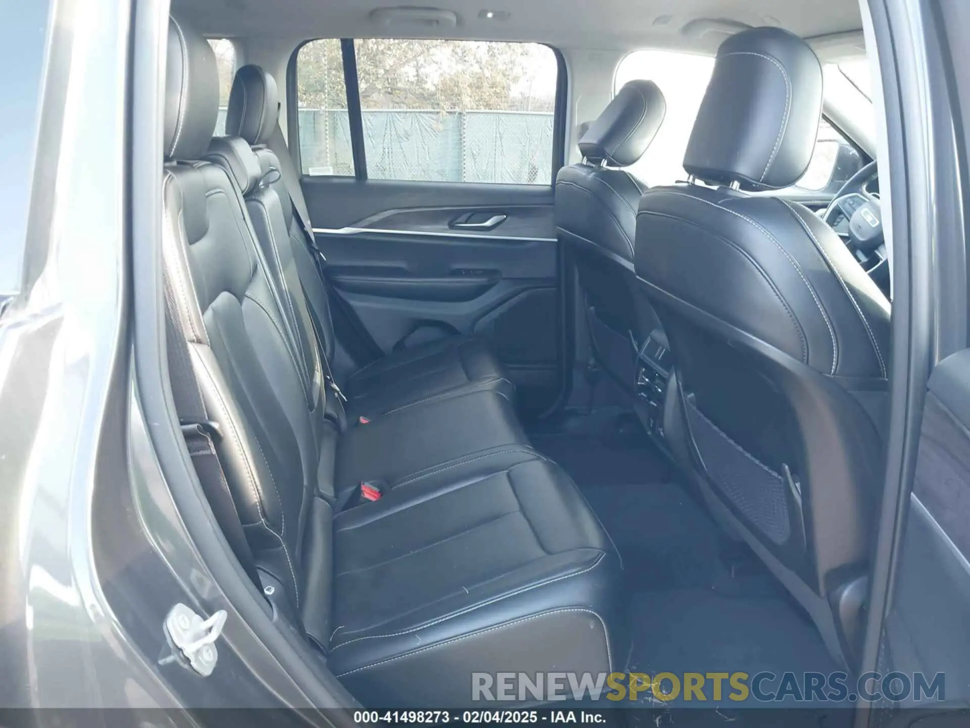 8 fotografías del automóvil dañado 1C4RJHBG3PC543204 JEEP GRAND CHEROKEE 2023
