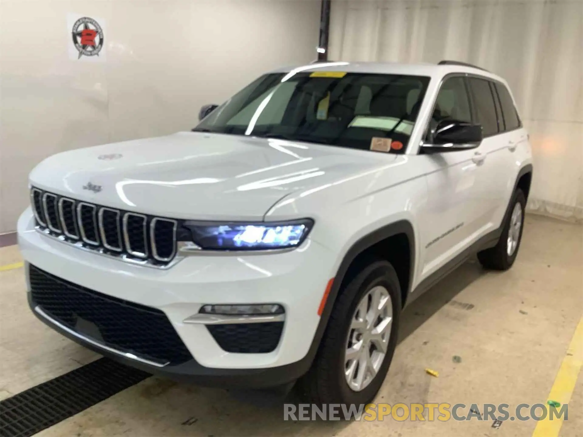 25 fotografías del automóvil dañado 1C4RJHBG6PC606635 JEEP GRAND CHEROKEE 2023