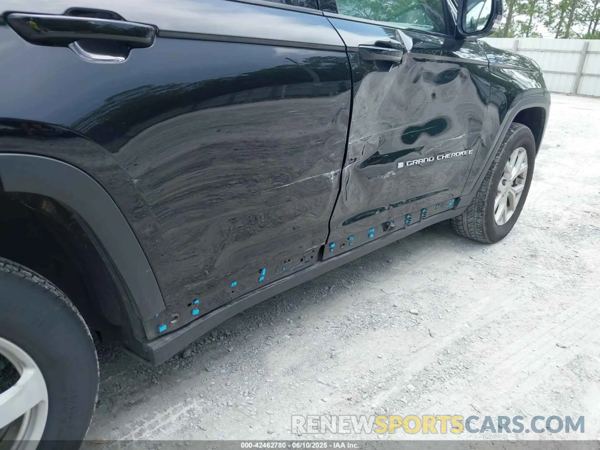 6 fotografías del automóvil dañado 1C4RJHBG8PC525457 JEEP GRAND CHEROKEE 2023