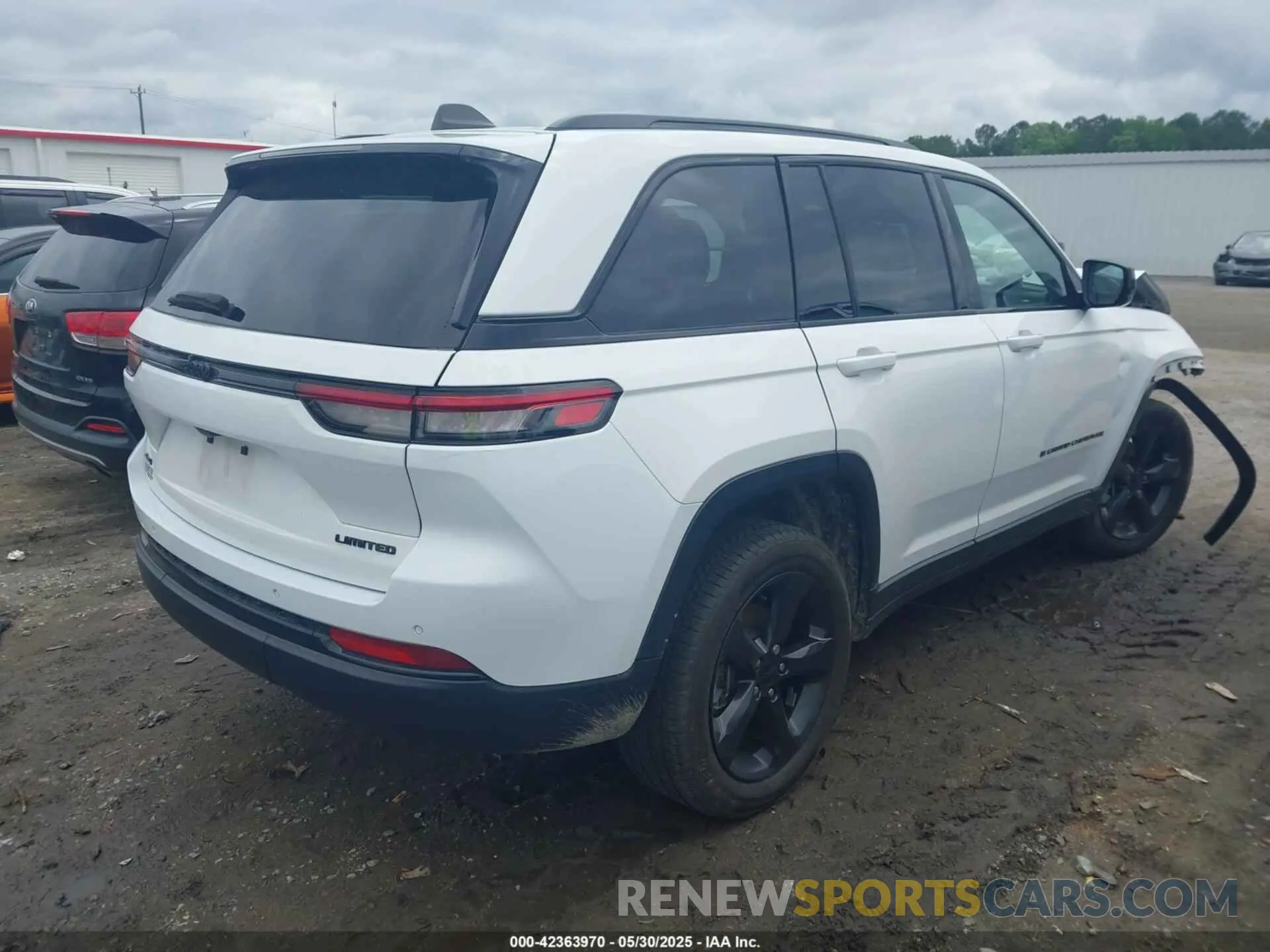 4 fotografías del automóvil dañado 1C4RJHBG9PC533387 JEEP GRAND CHEROKEE 2023