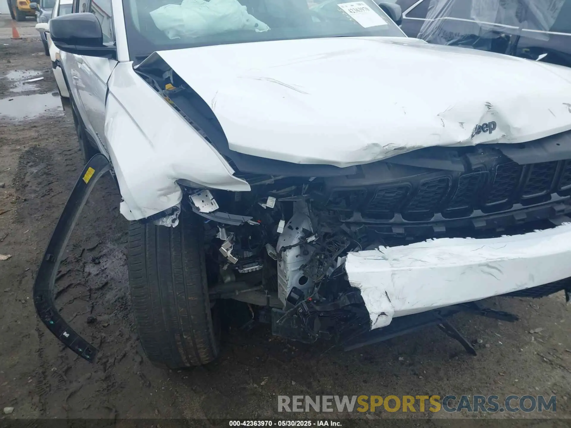 6 fotografías del automóvil dañado 1C4RJHBG9PC533387 JEEP GRAND CHEROKEE 2023