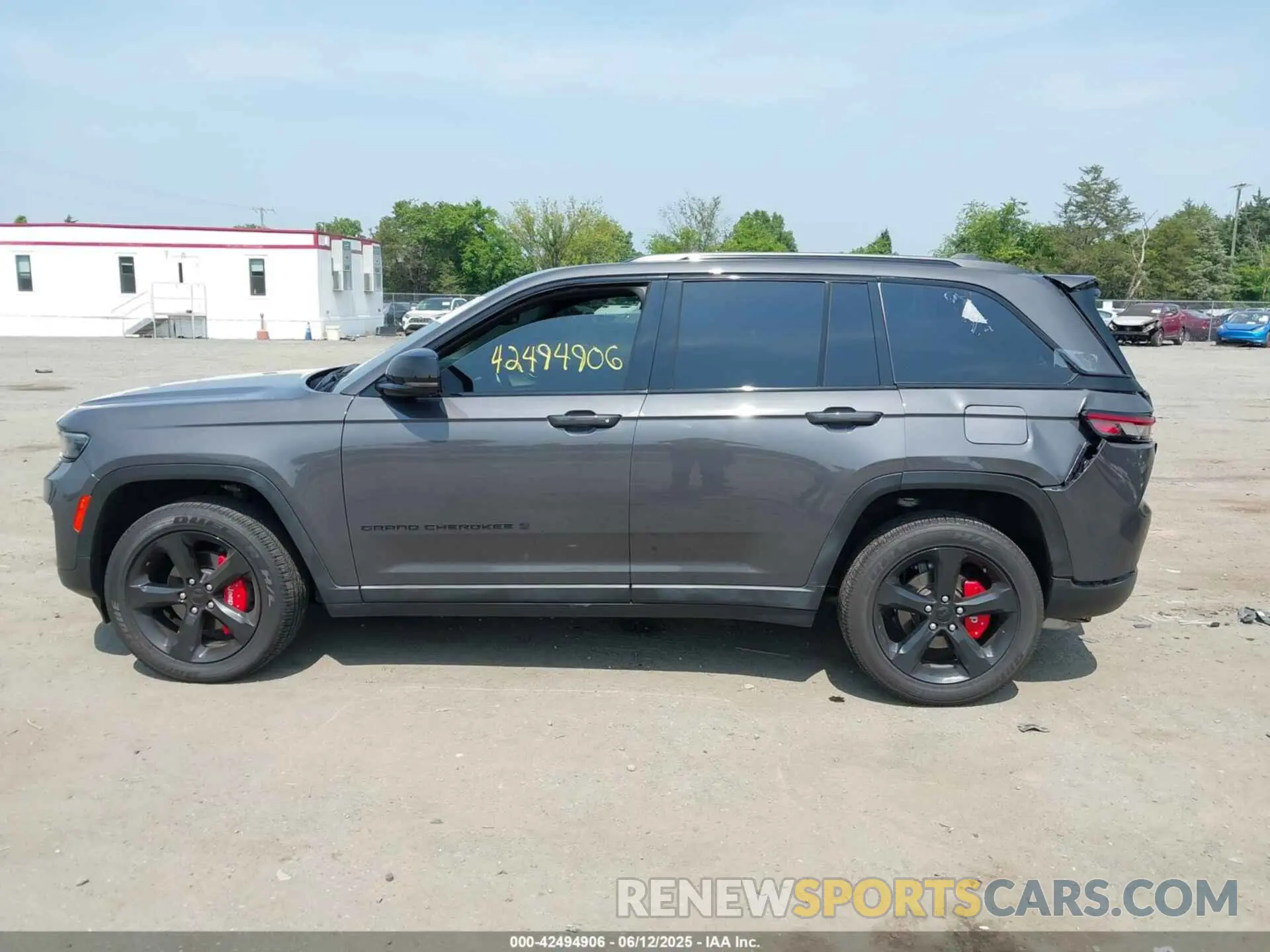 14 fotografías del automóvil dañado 1C4RJHAG2RC186568 JEEP GRAND CHEROKEE 2024