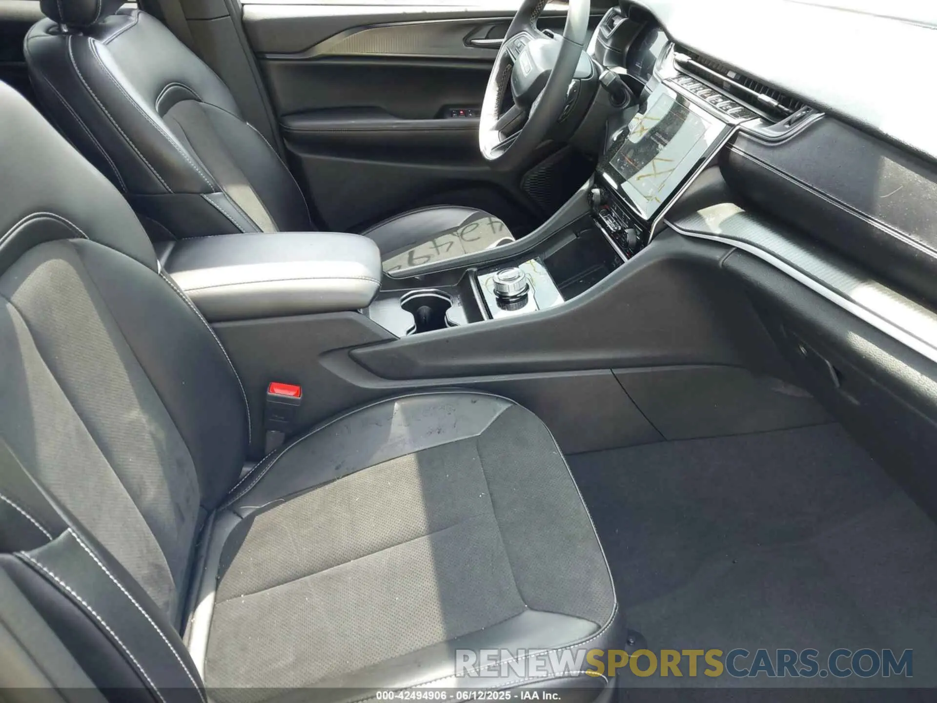 5 fotografías del automóvil dañado 1C4RJHAG2RC186568 JEEP GRAND CHEROKEE 2024