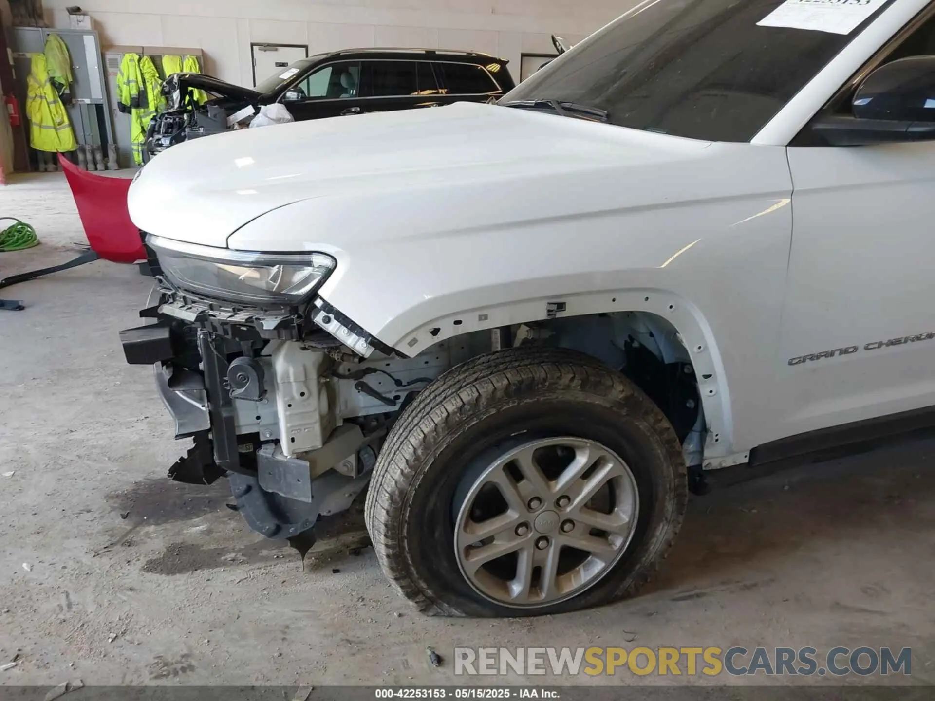 12 fotografías del automóvil dañado 1C4RJHAG3R8939236 JEEP GRAND CHEROKEE 2024