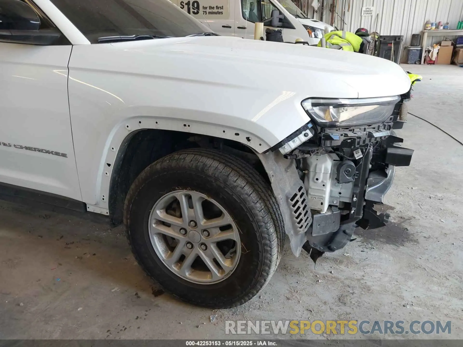 18 fotografías del automóvil dañado 1C4RJHAG3R8939236 JEEP GRAND CHEROKEE 2024