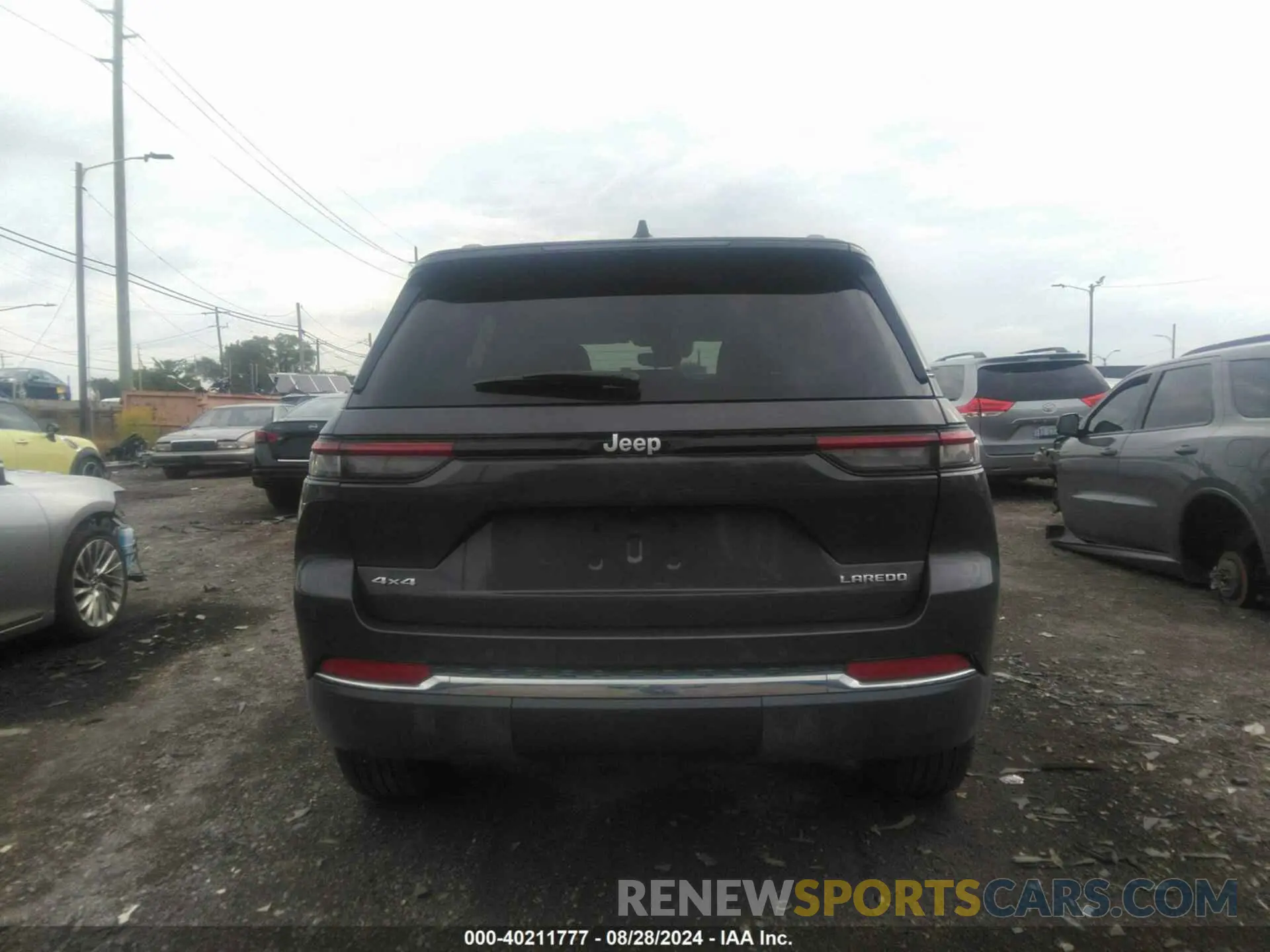 16 fotografías del automóvil dañado 1C4RJHAG3RC185851 JEEP GRAND CHEROKEE 2024