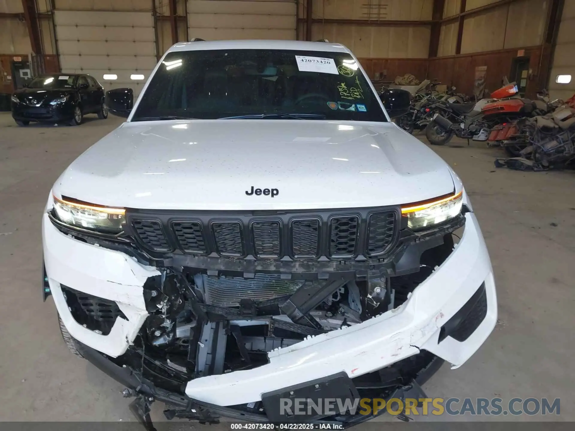 12 fotografías del automóvil dañado 1C4RJHAG3RC211204 JEEP GRAND CHEROKEE 2024