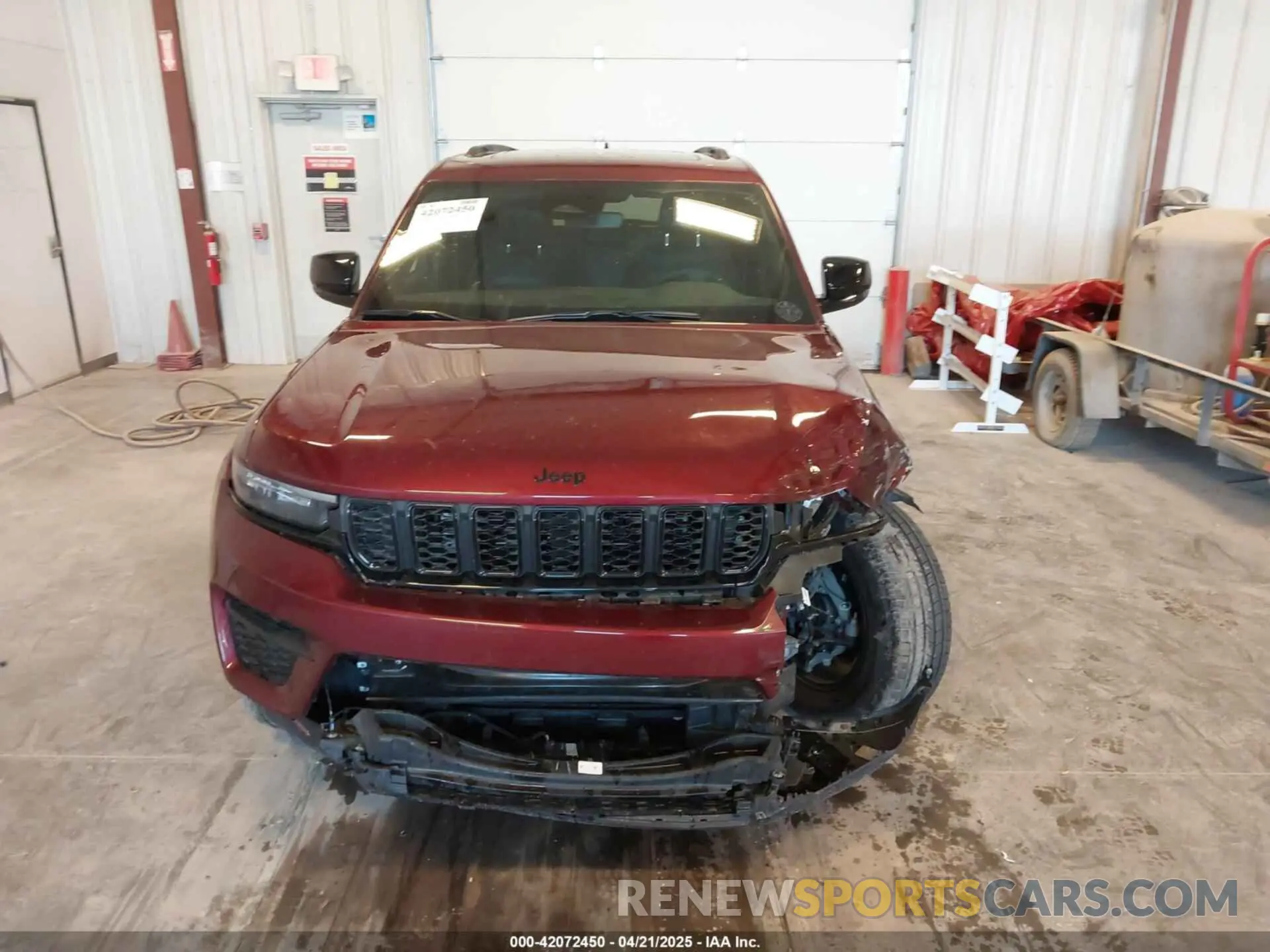 12 fotografías del automóvil dañado 1C4RJHAG3RC233476 JEEP GRAND CHEROKEE 2024