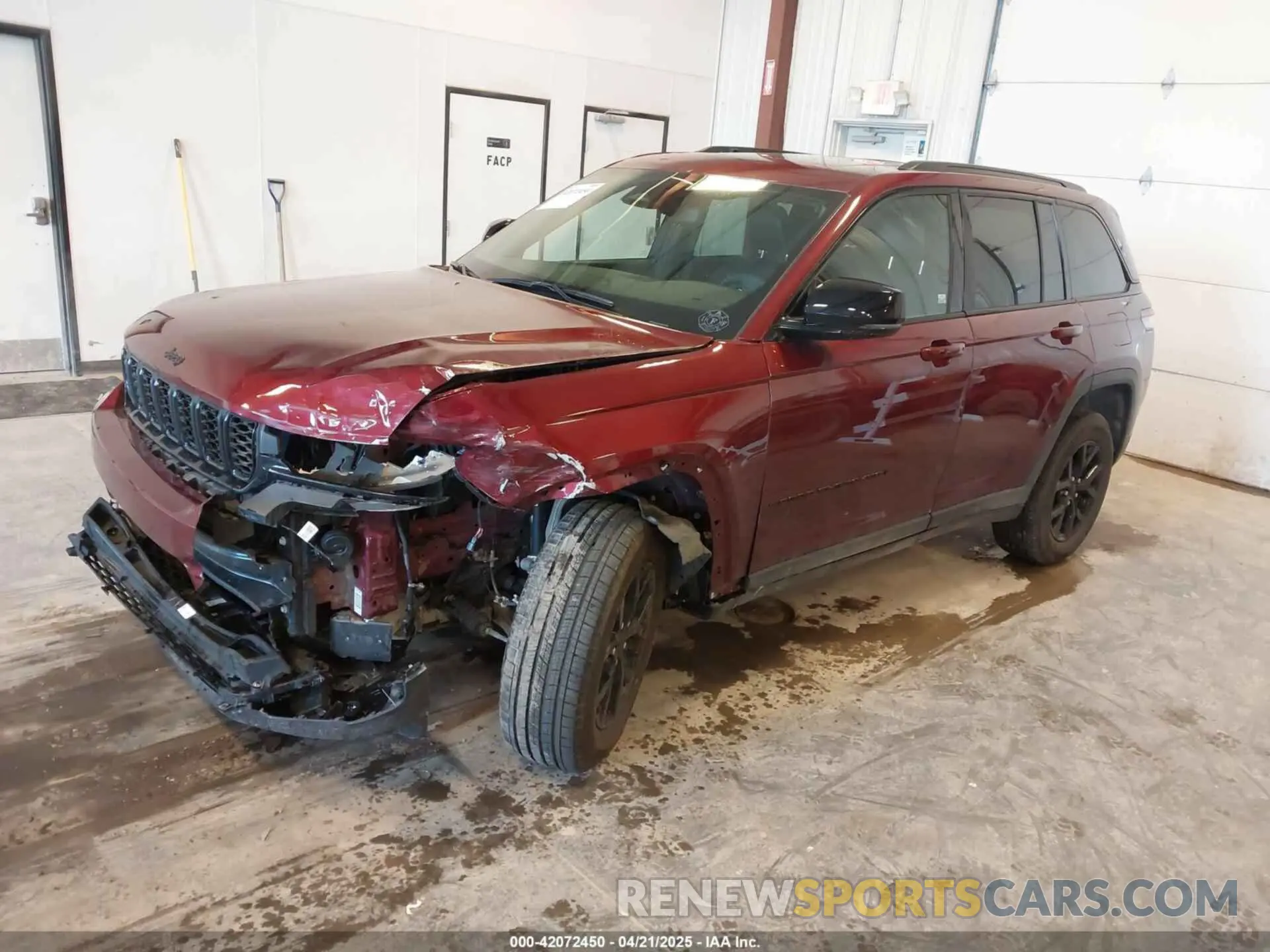 2 fotografías del automóvil dañado 1C4RJHAG3RC233476 JEEP GRAND CHEROKEE 2024