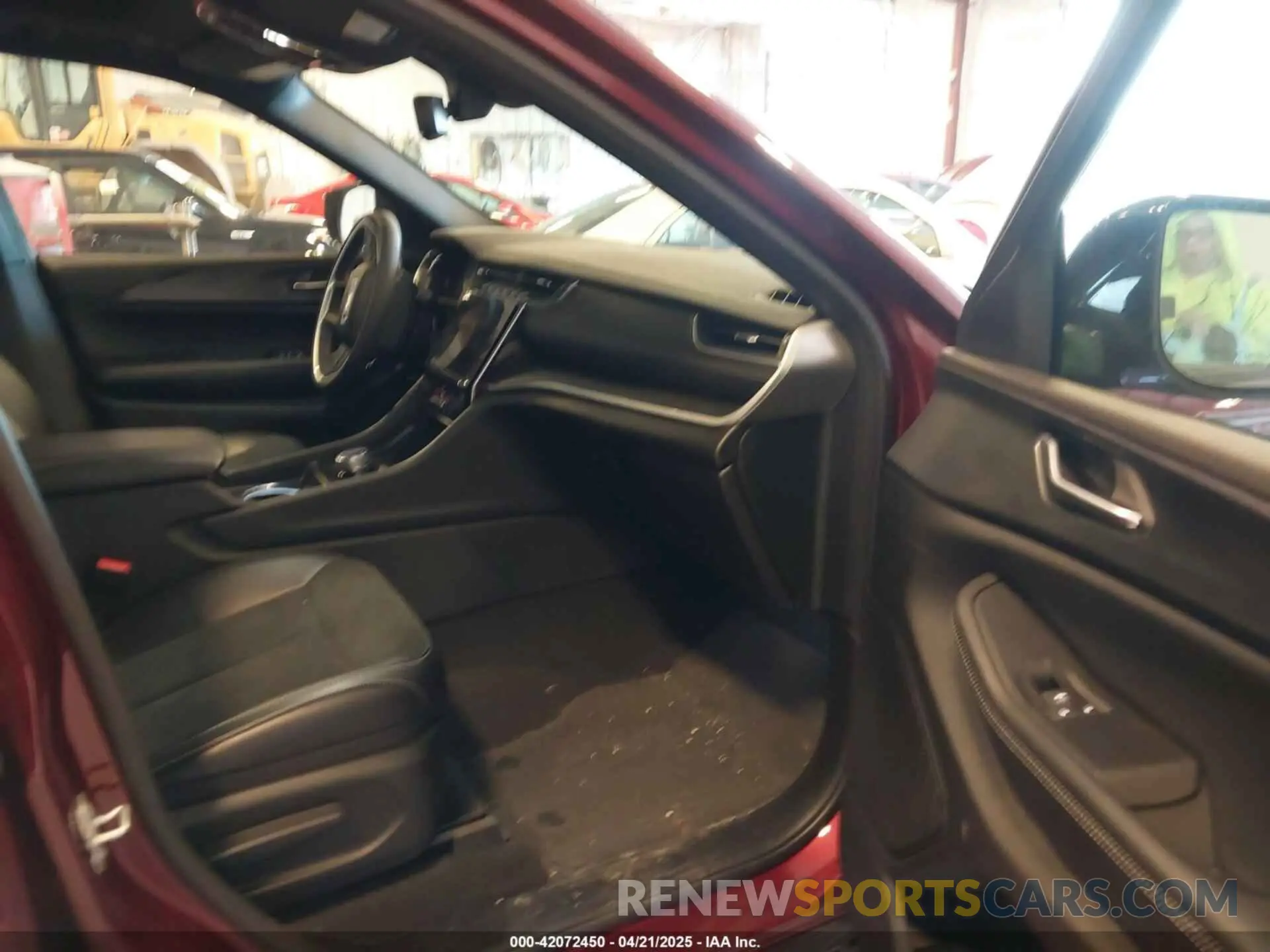 5 fotografías del automóvil dañado 1C4RJHAG3RC233476 JEEP GRAND CHEROKEE 2024