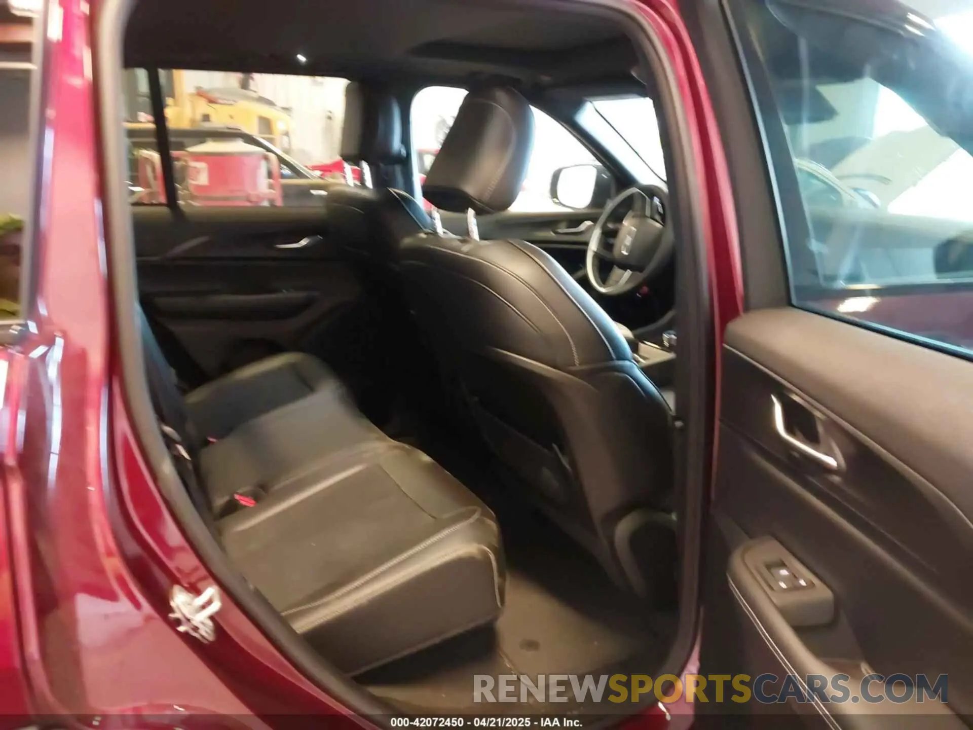 8 fotografías del automóvil dañado 1C4RJHAG3RC233476 JEEP GRAND CHEROKEE 2024