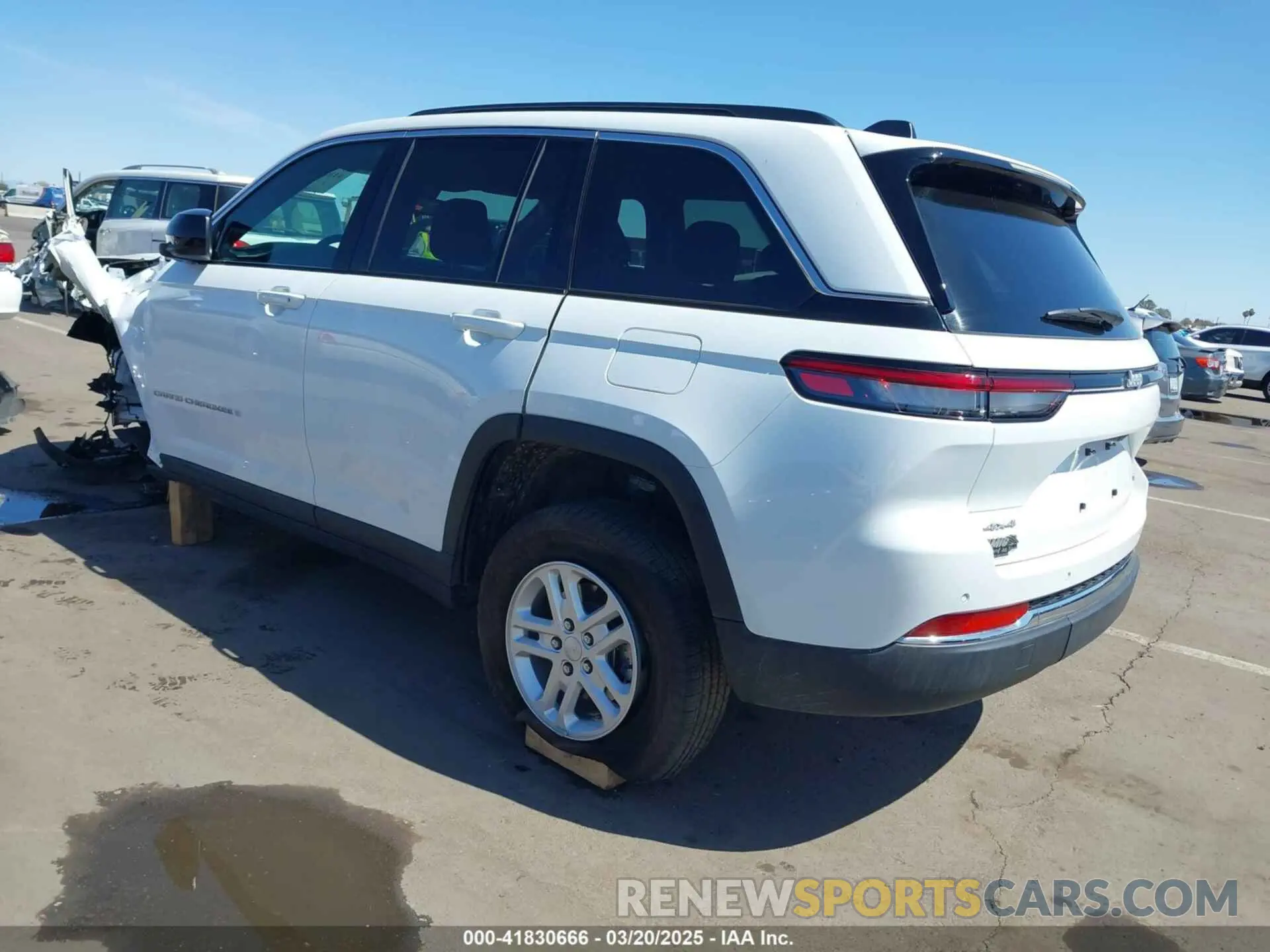 3 fotografías del automóvil dañado 1C4RJHAG4RC245779 JEEP GRAND CHEROKEE 2024