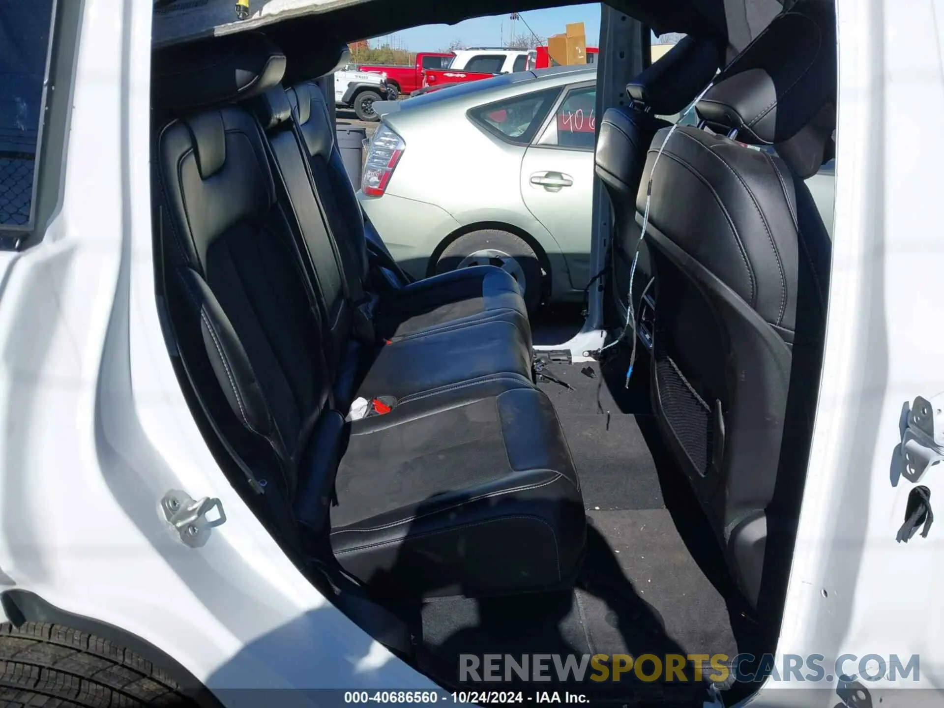 8 fotografías del automóvil dañado 1C4RJHAG5RC223127 JEEP GRAND CHEROKEE 2024