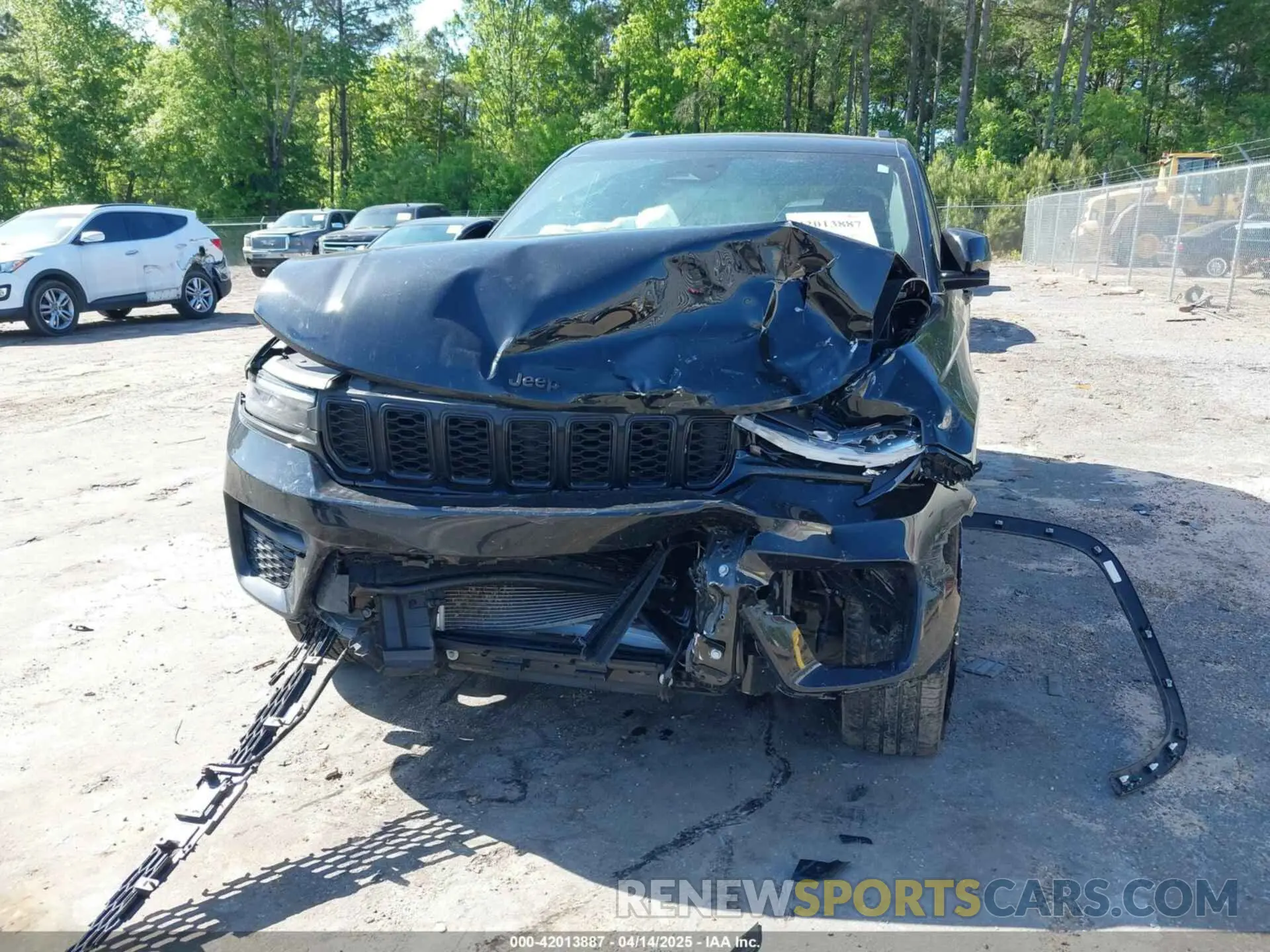 6 fotografías del automóvil dañado 1C4RJHAG6RC235920 JEEP GRAND CHEROKEE 2024