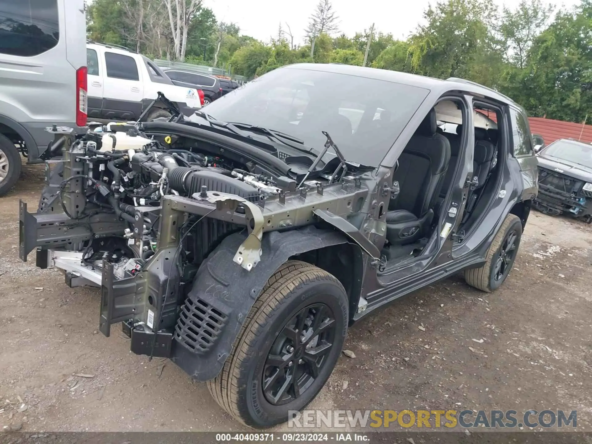 2 fotografías del automóvil dañado 1C4RJHAG8RC220934 JEEP GRAND CHEROKEE 2024
