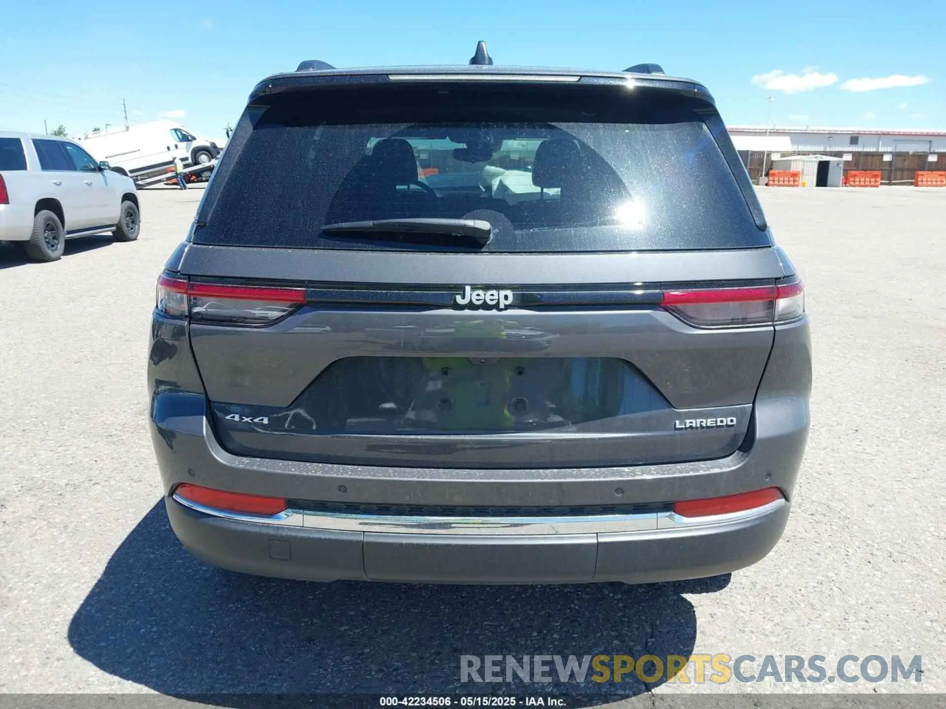 16 fotografías del automóvil dañado 1C4RJHAG9RC184669 JEEP GRAND CHEROKEE 2024