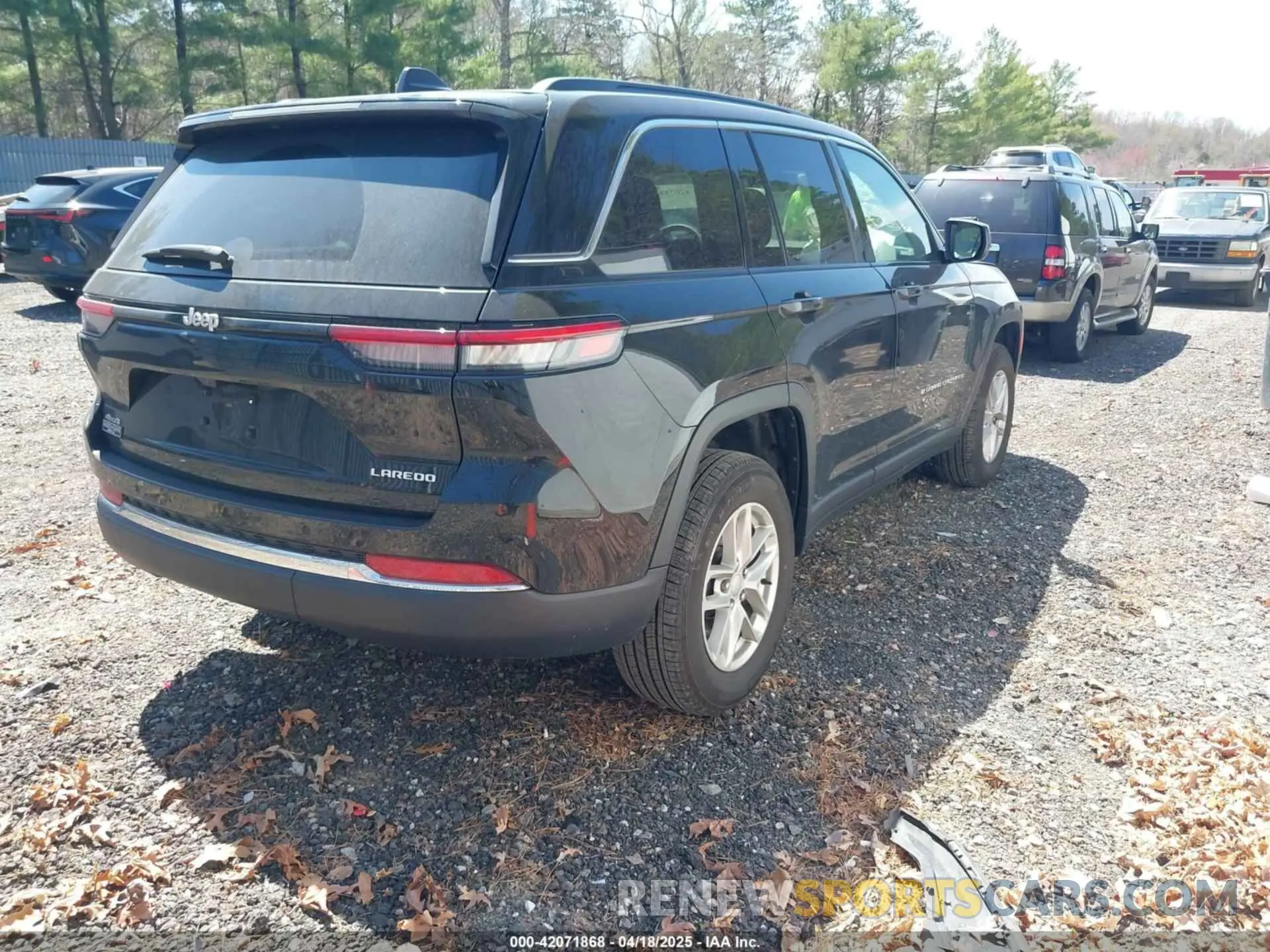 4 fotografías del automóvil dañado 1C4RJHAGXRC252560 JEEP GRAND CHEROKEE 2024