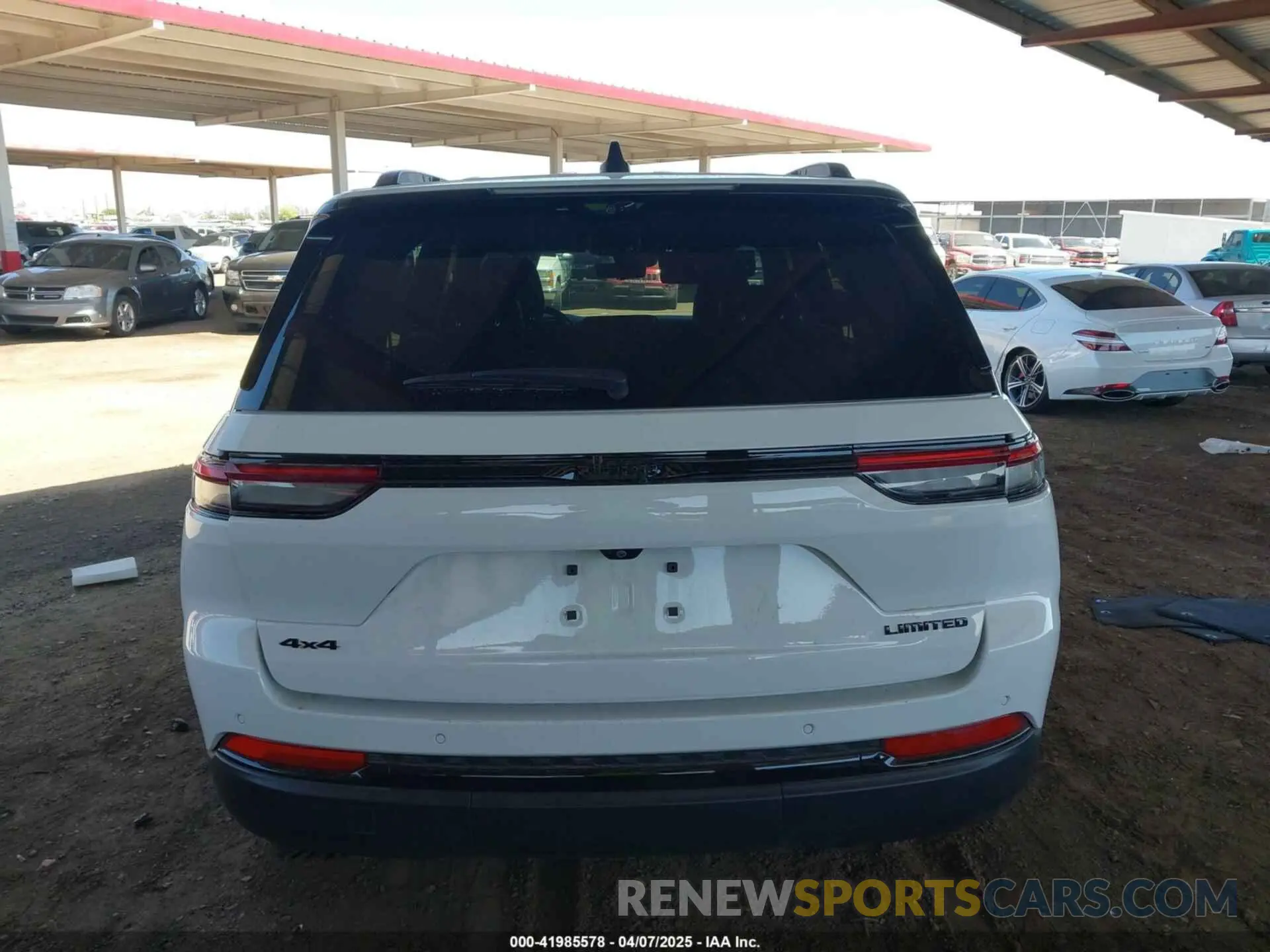 17 fotografías del automóvil dañado 1C4RJHBG0RC185384 JEEP GRAND CHEROKEE 2024