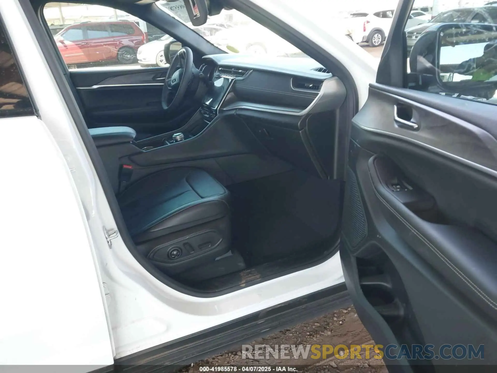 5 fotografías del automóvil dañado 1C4RJHBG0RC185384 JEEP GRAND CHEROKEE 2024