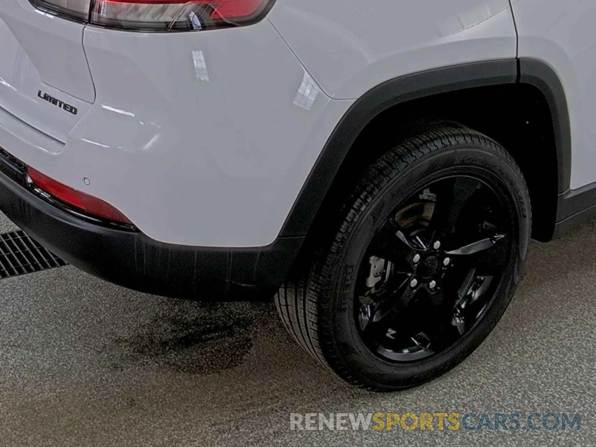 11 fotografías del automóvil dañado 1C4RJHBG2R8622210 JEEP GRAND CHEROKEE 2024