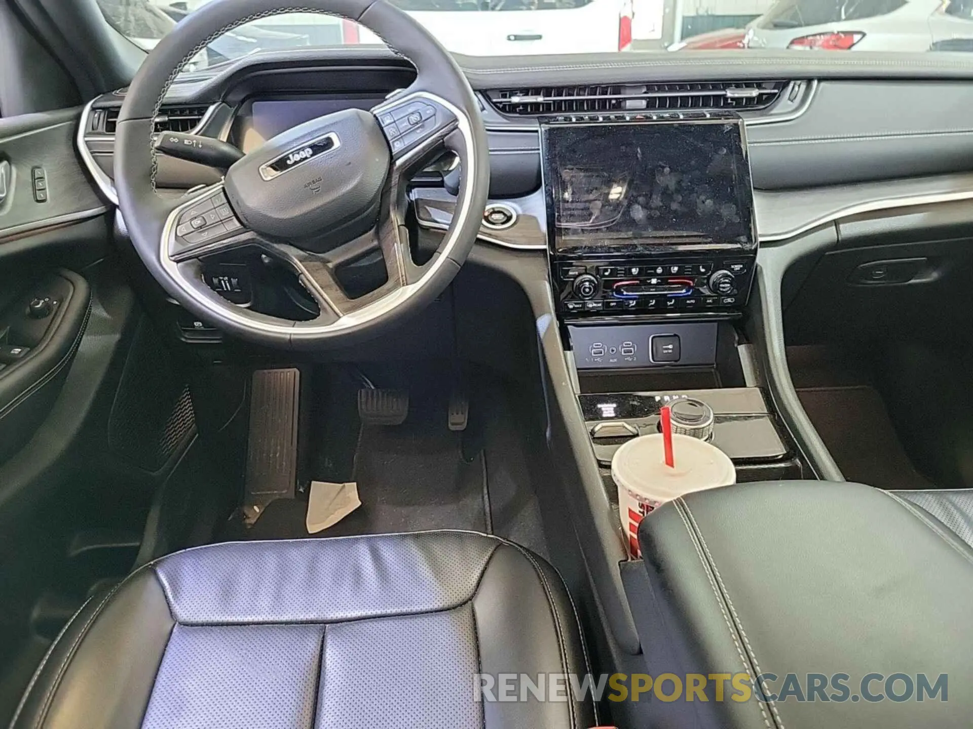 3 fotografías del automóvil dañado 1C4RJHBG2R8622210 JEEP GRAND CHEROKEE 2024