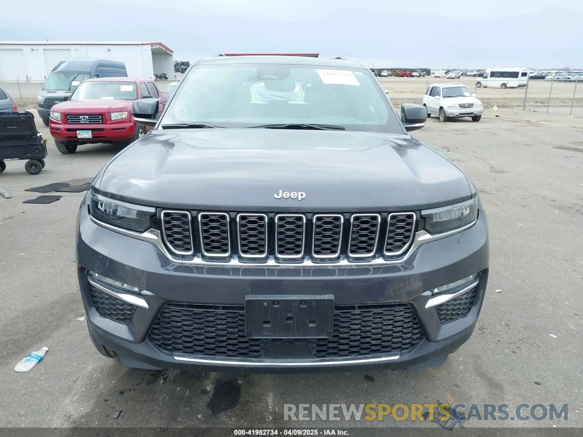 12 fotografías del automóvil dañado 1C4RJHBG2RC162673 JEEP GRAND CHEROKEE 2024