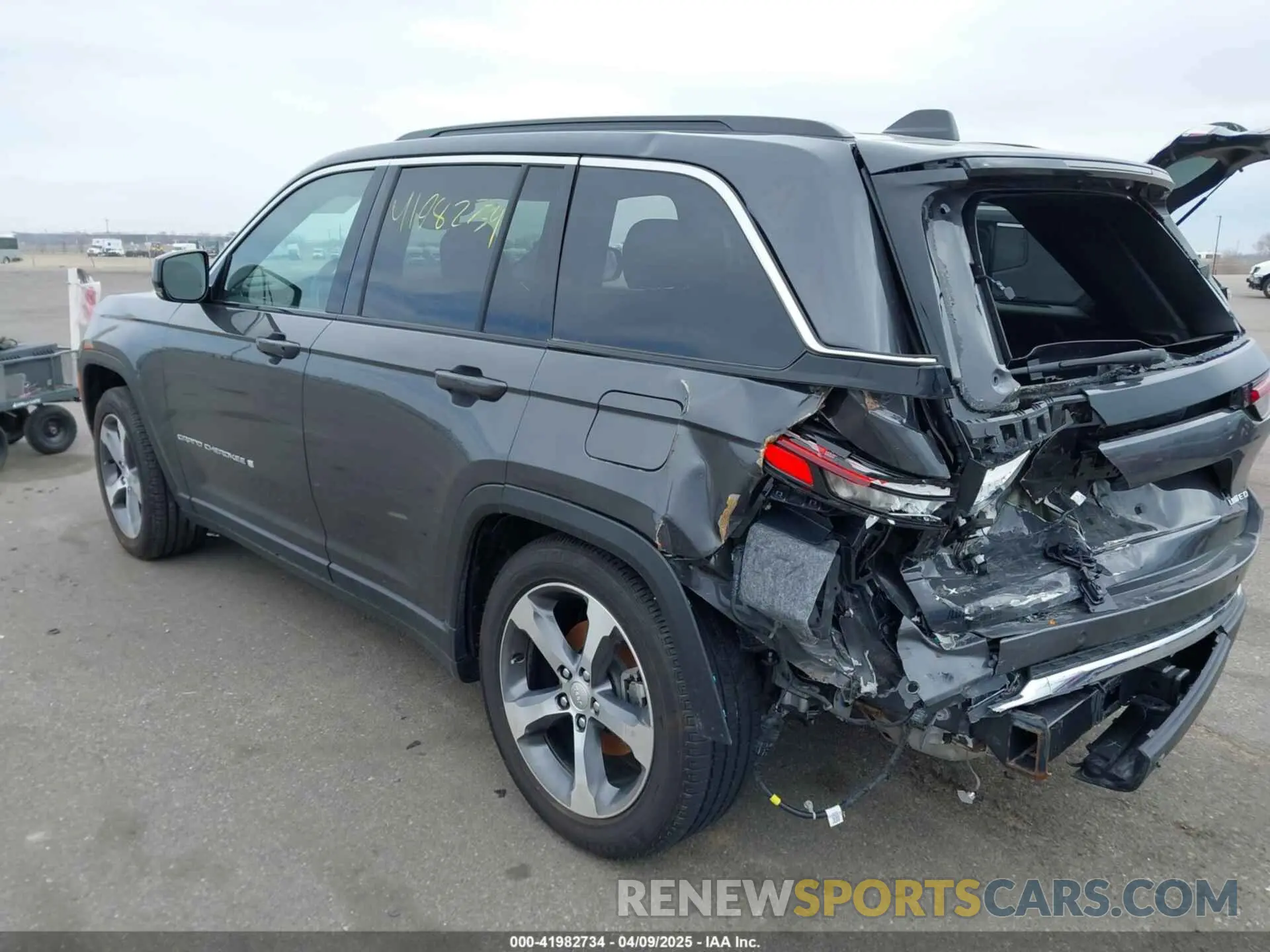 3 fotografías del automóvil dañado 1C4RJHBG2RC162673 JEEP GRAND CHEROKEE 2024