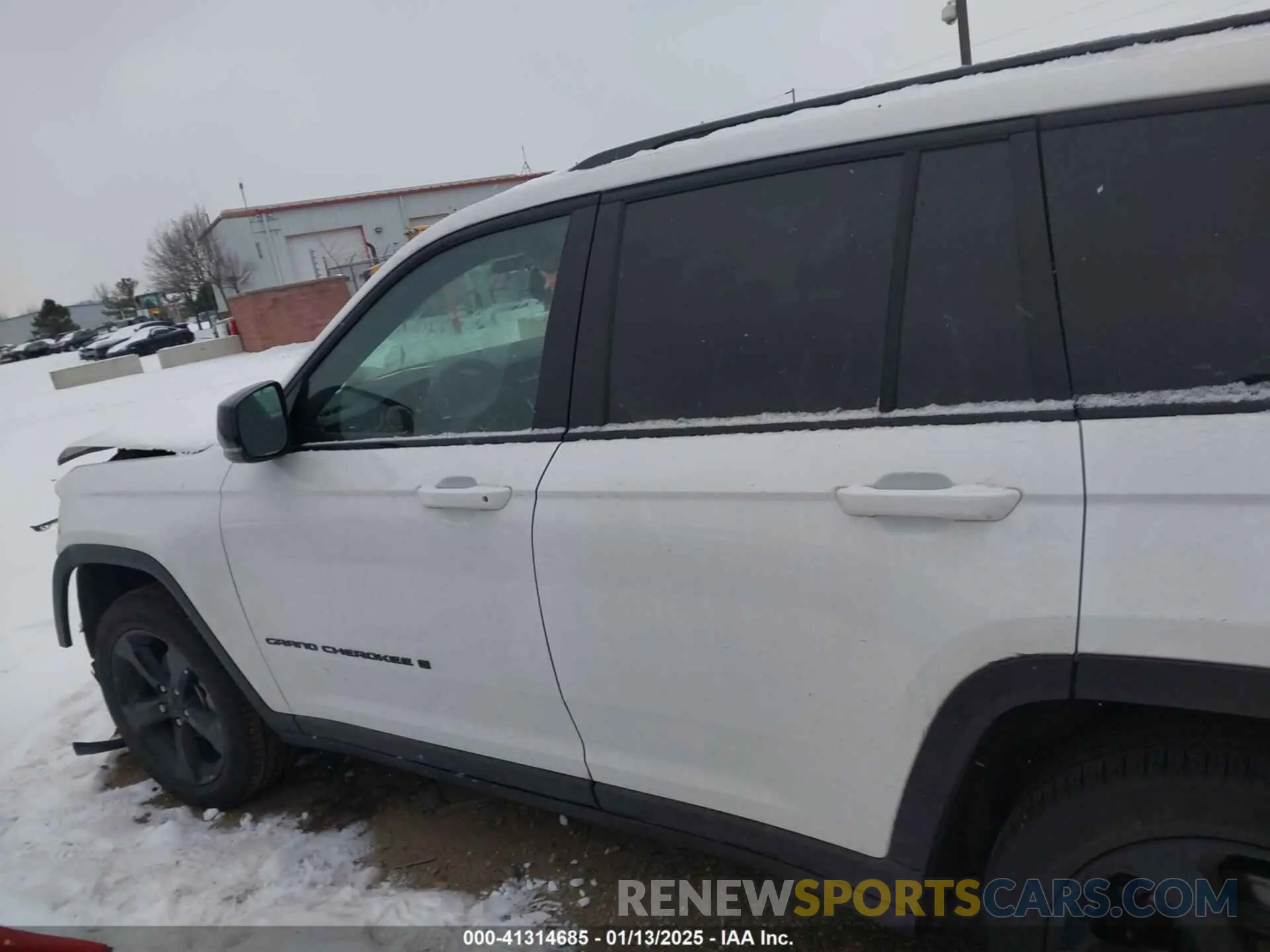 14 fotografías del automóvil dañado 1C4RJHBG5RC223711 JEEP GRAND CHEROKEE 2024