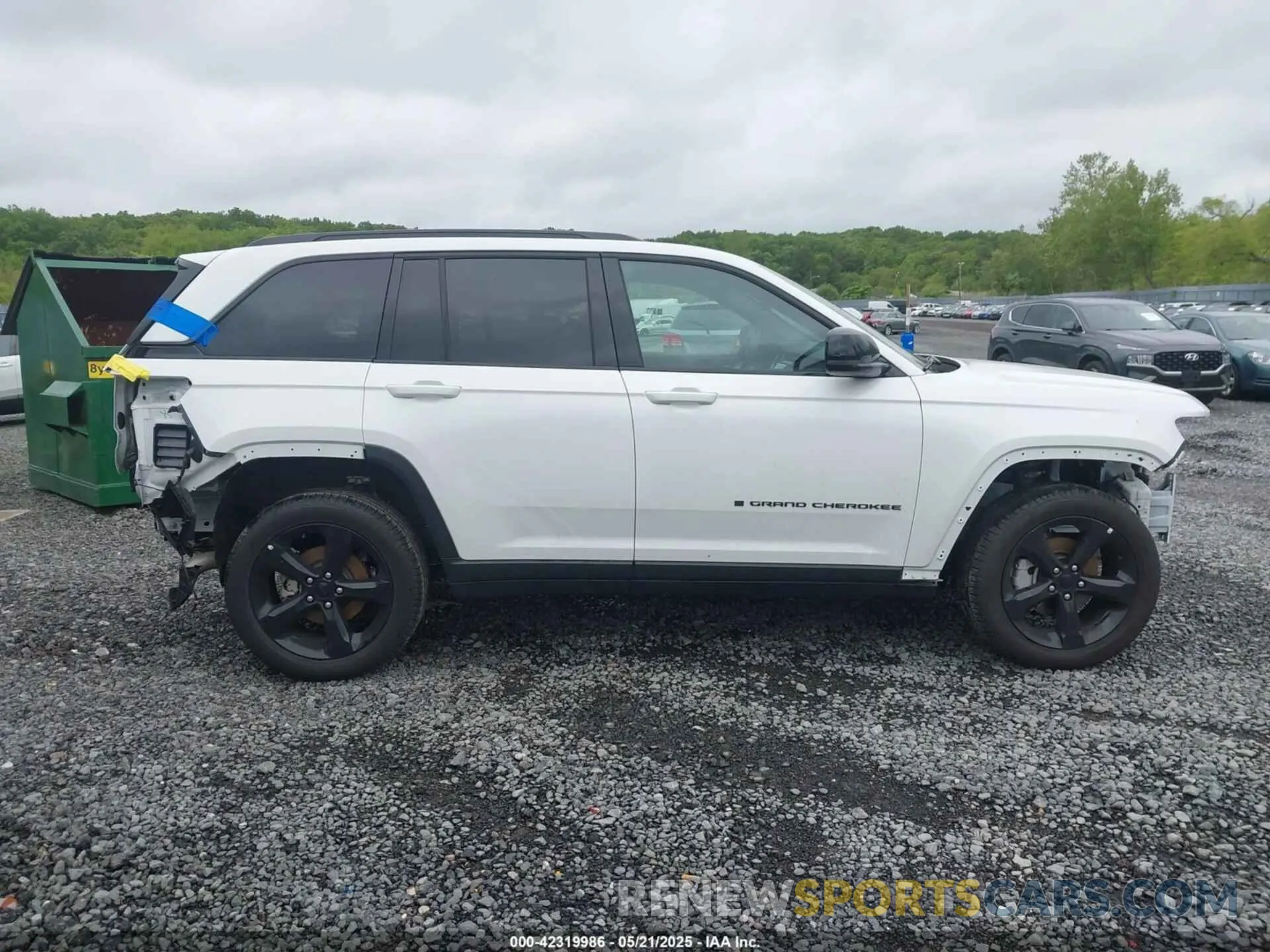 13 fotografías del automóvil dañado 1C4RJHBG5RC232263 JEEP GRAND CHEROKEE 2024