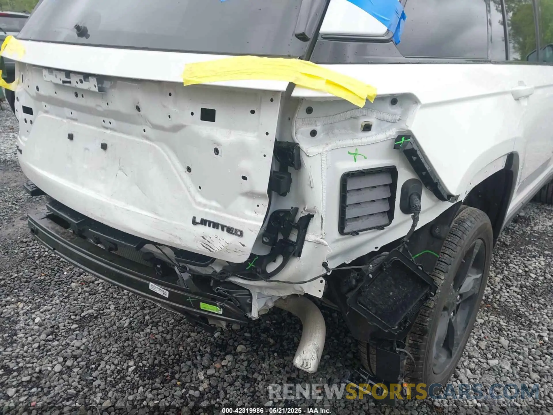 18 fotografías del automóvil dañado 1C4RJHBG5RC232263 JEEP GRAND CHEROKEE 2024