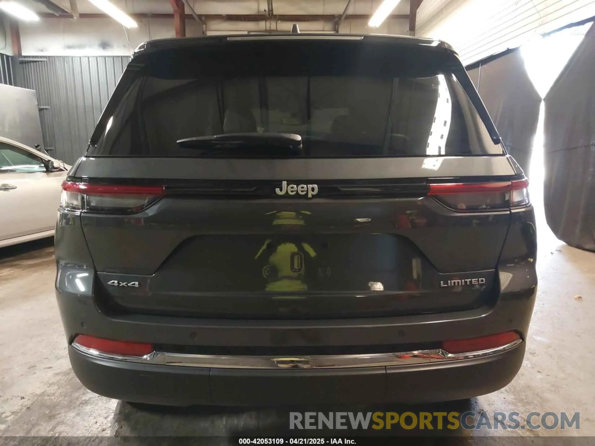 17 fotografías del automóvil dañado 1C4RJHBG5RC258264 JEEP GRAND CHEROKEE 2024