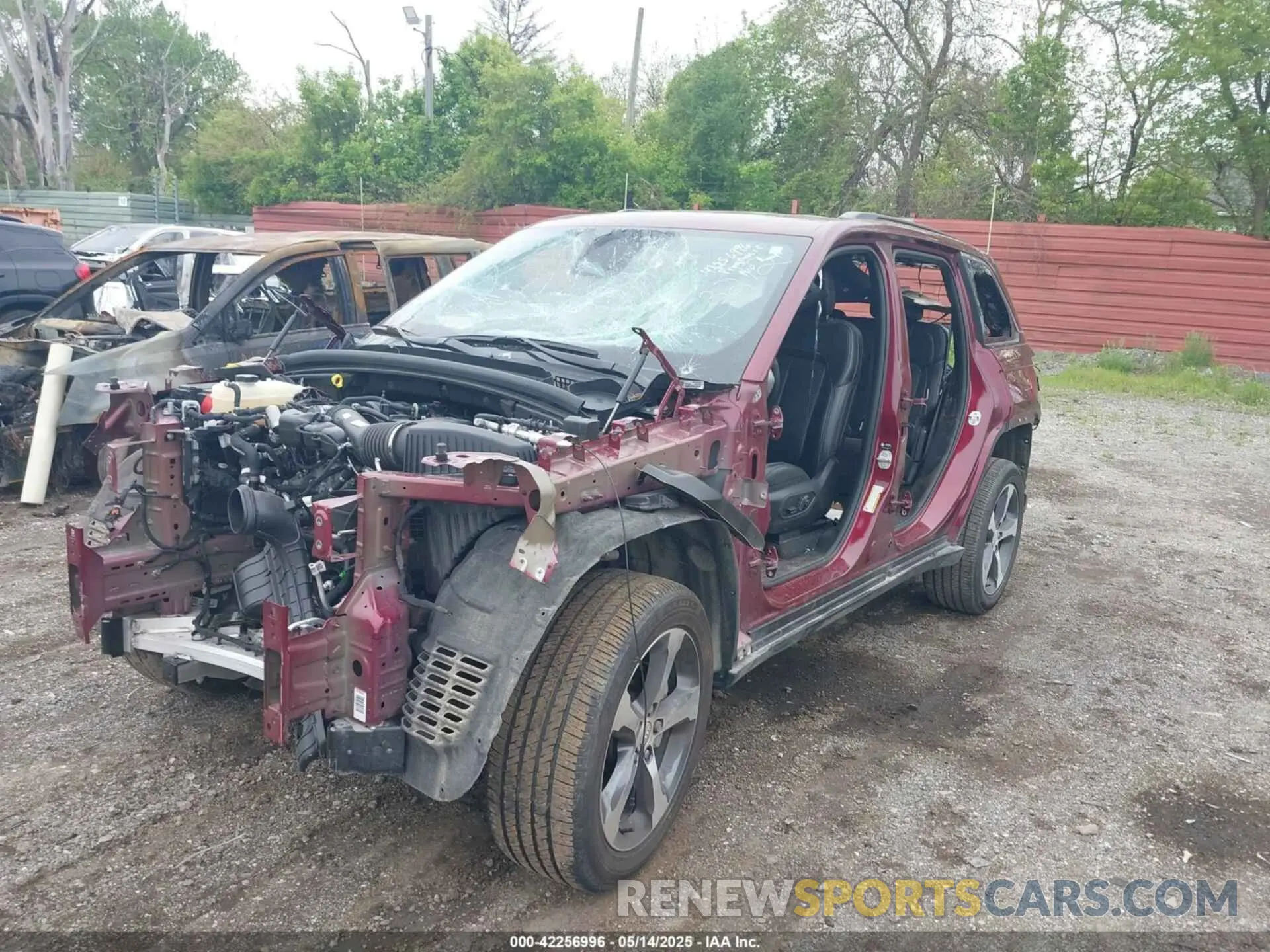 6 fotografías del automóvil dañado 1C4RJHBG9RC132120 JEEP GRAND CHEROKEE 2024