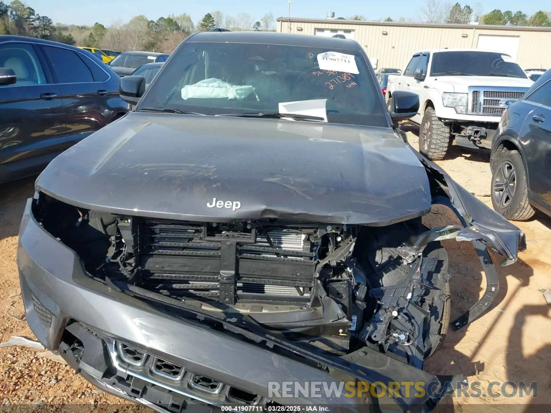 6 fotografías del automóvil dañado 1C4RJHAG3SC271389 JEEP GRAND CHEROKEE 2025