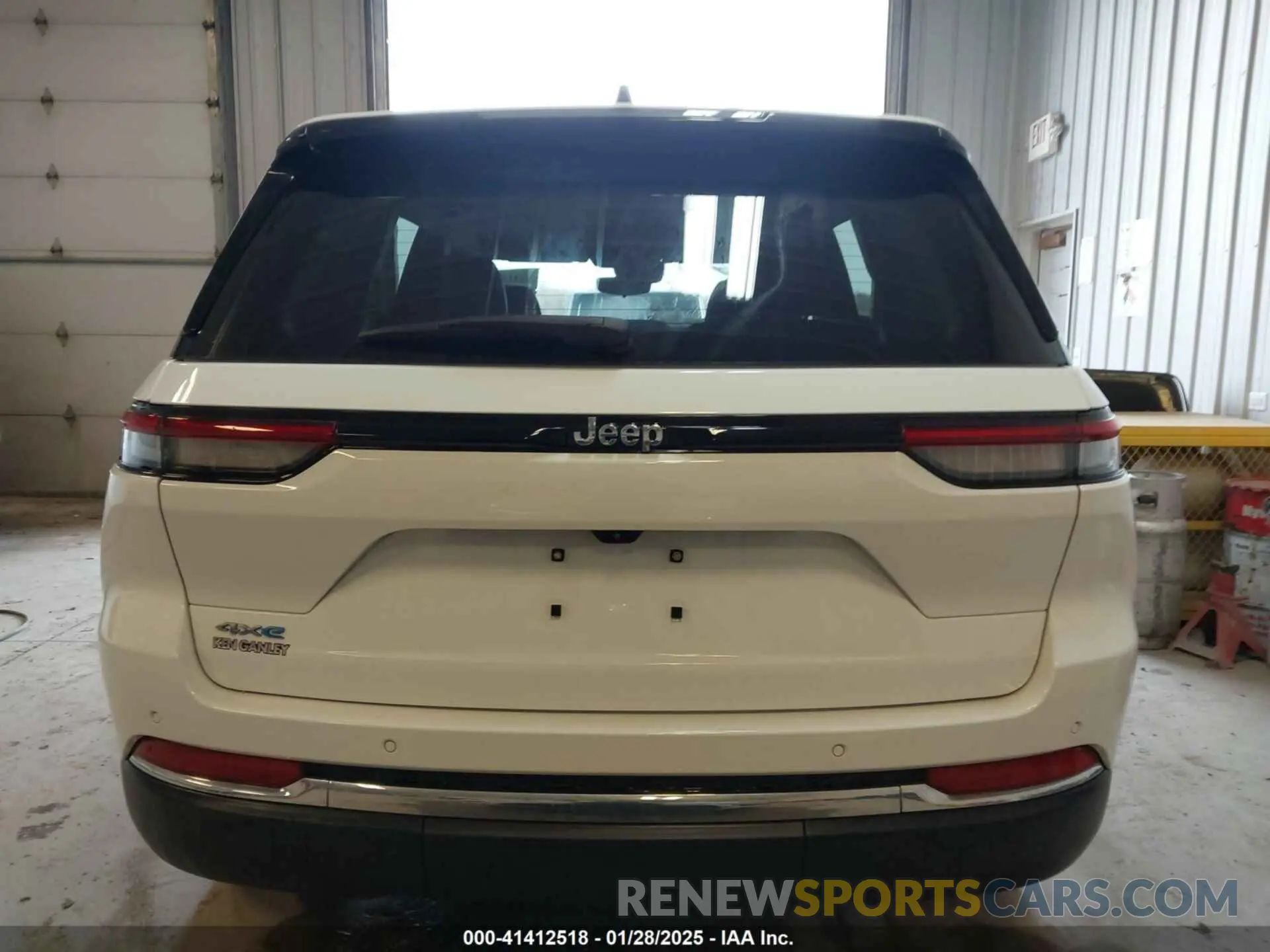 16 fotografías del automóvil dañado 1C4RJYB61N8747927 JEEP GRAND CHEROKEE 4XE 2022