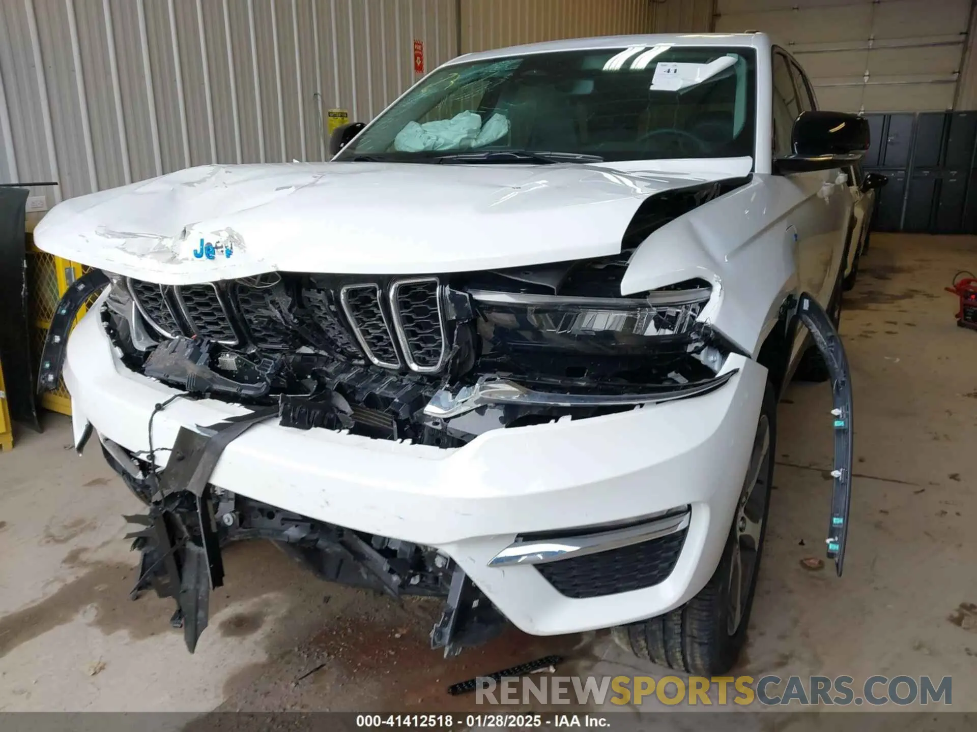 6 fotografías del automóvil dañado 1C4RJYB61N8747927 JEEP GRAND CHEROKEE 4XE 2022