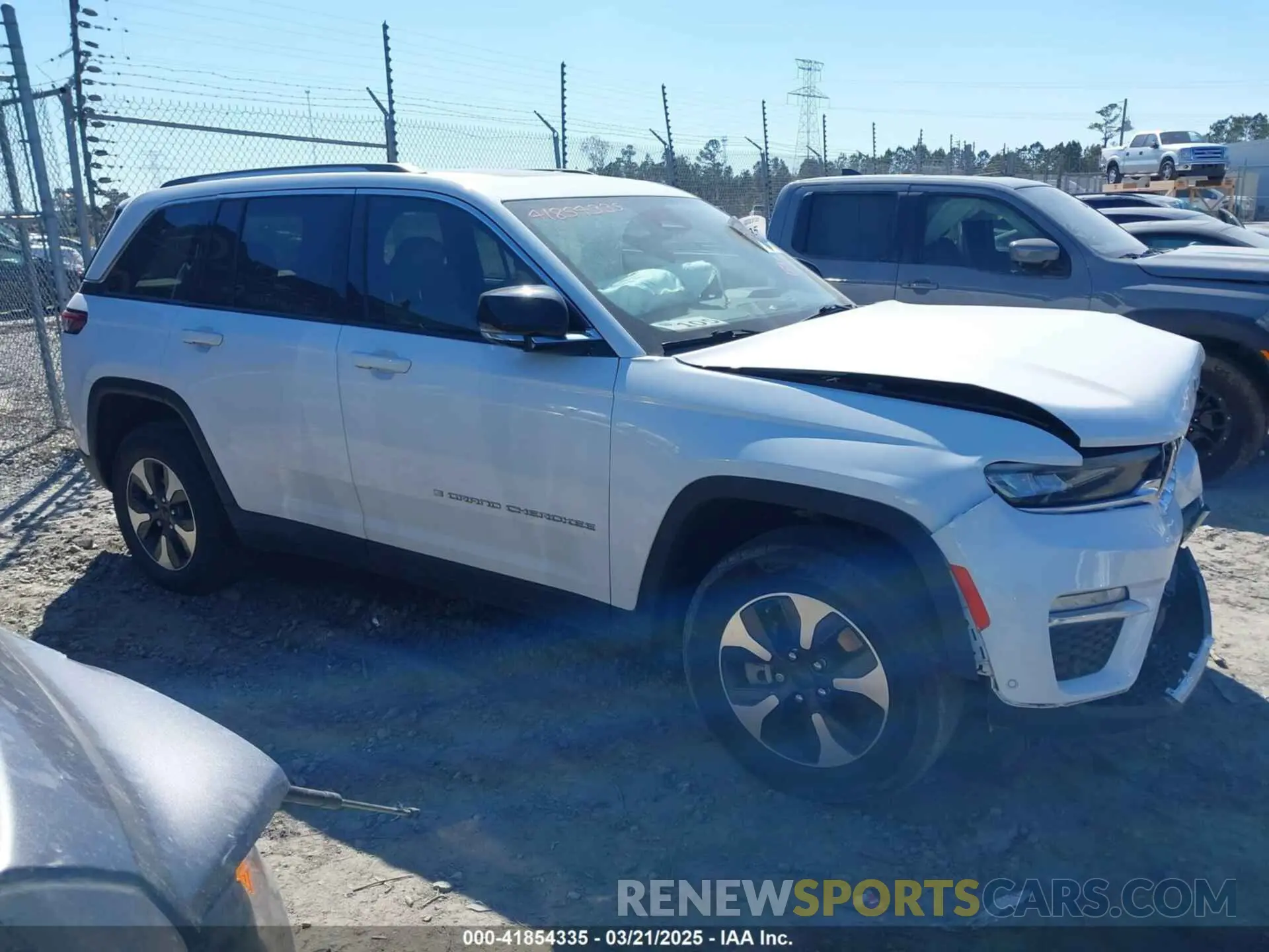 13 fotografías del automóvil dañado 1C4RJYB65N8749633 JEEP GRAND CHEROKEE 4XE 2022
