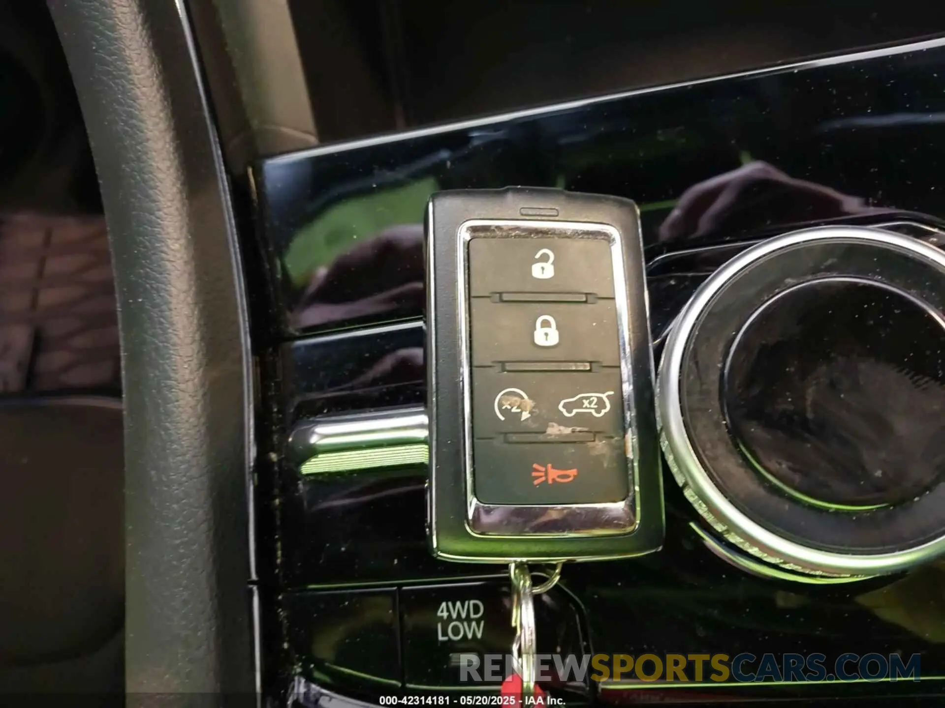 11 fotografías del automóvil dañado 1C4RJYC61N8747036 JEEP GRAND CHEROKEE 4XE 2022