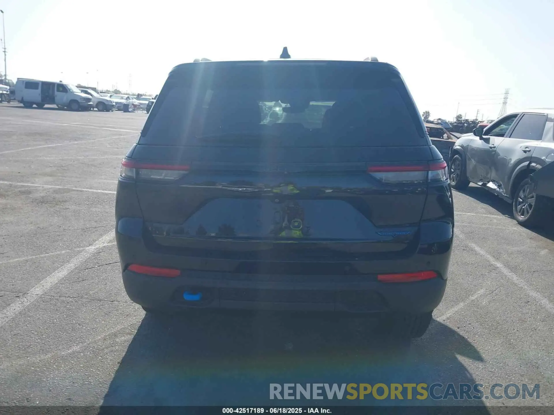 16 fotografías del automóvil dañado 1C4RJYC69N8721767 JEEP GRAND CHEROKEE 4XE 2022