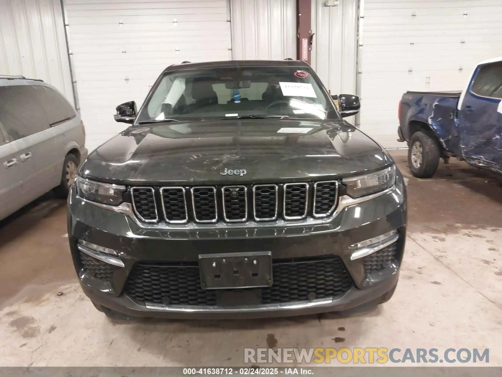 12 fotografías del automóvil dañado 1C4RJYB60P8786950 JEEP GRAND CHEROKEE 4XE 2023