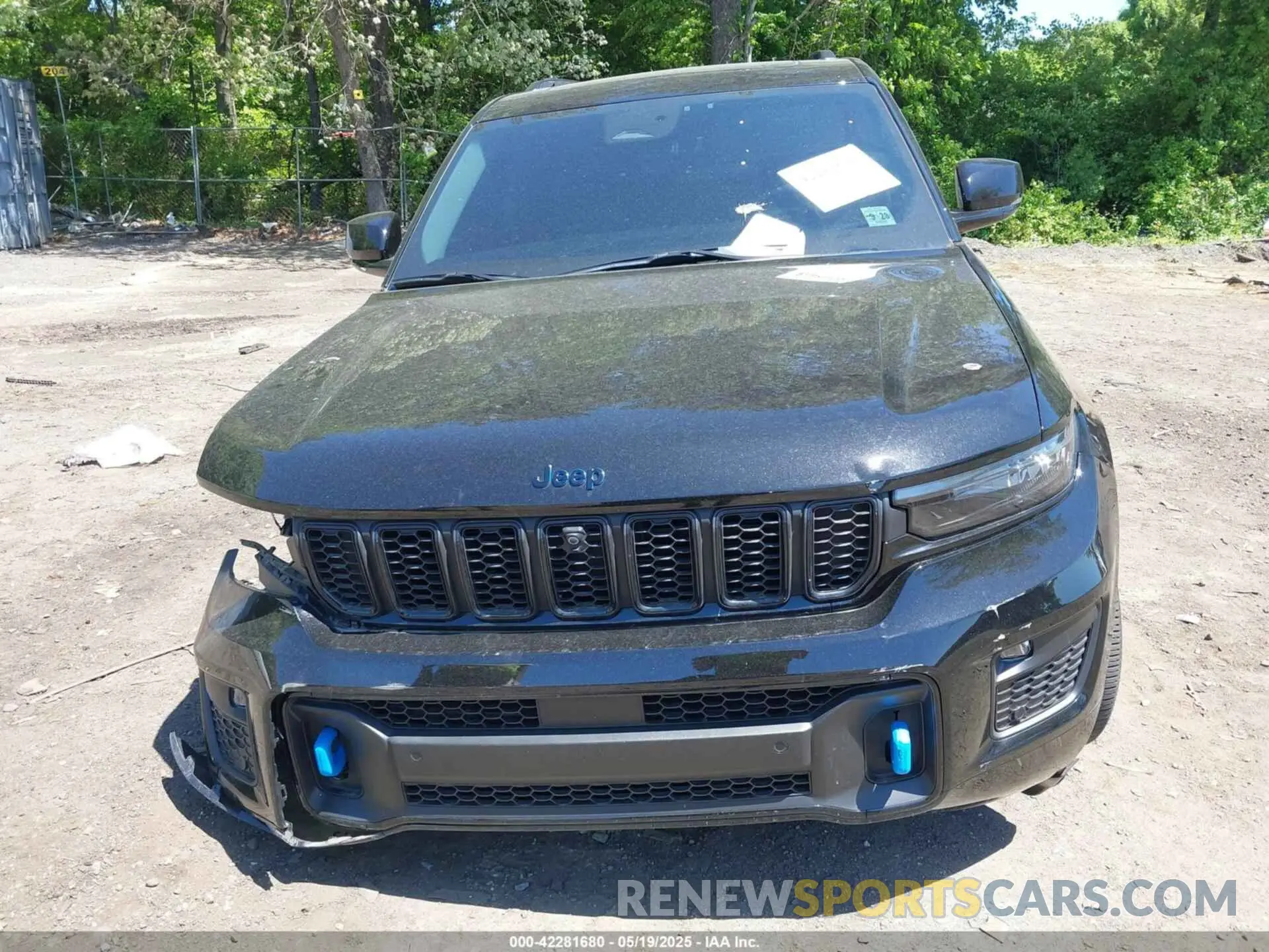 11 fotografías del automóvil dañado 1C4RJYB61P8904648 JEEP GRAND CHEROKEE 4XE 2023