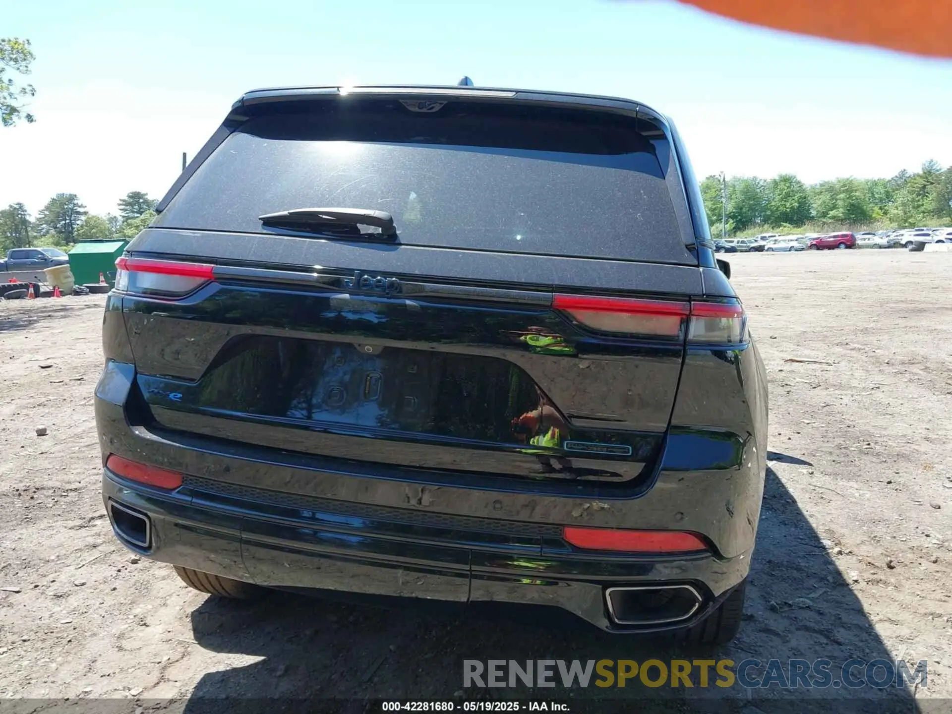 15 fotografías del automóvil dañado 1C4RJYB61P8904648 JEEP GRAND CHEROKEE 4XE 2023