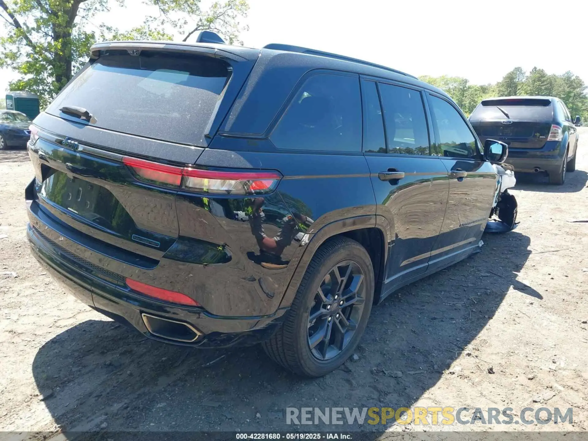 4 fotografías del automóvil dañado 1C4RJYB61P8904648 JEEP GRAND CHEROKEE 4XE 2023