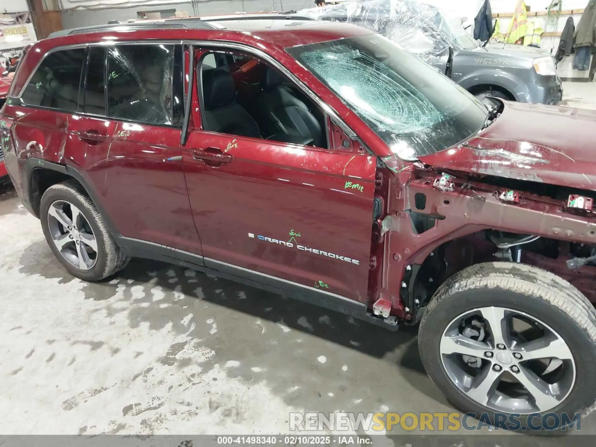 6 fotografías del automóvil dañado 1C4RJYB61PC650128 JEEP GRAND CHEROKEE 4XE 2023