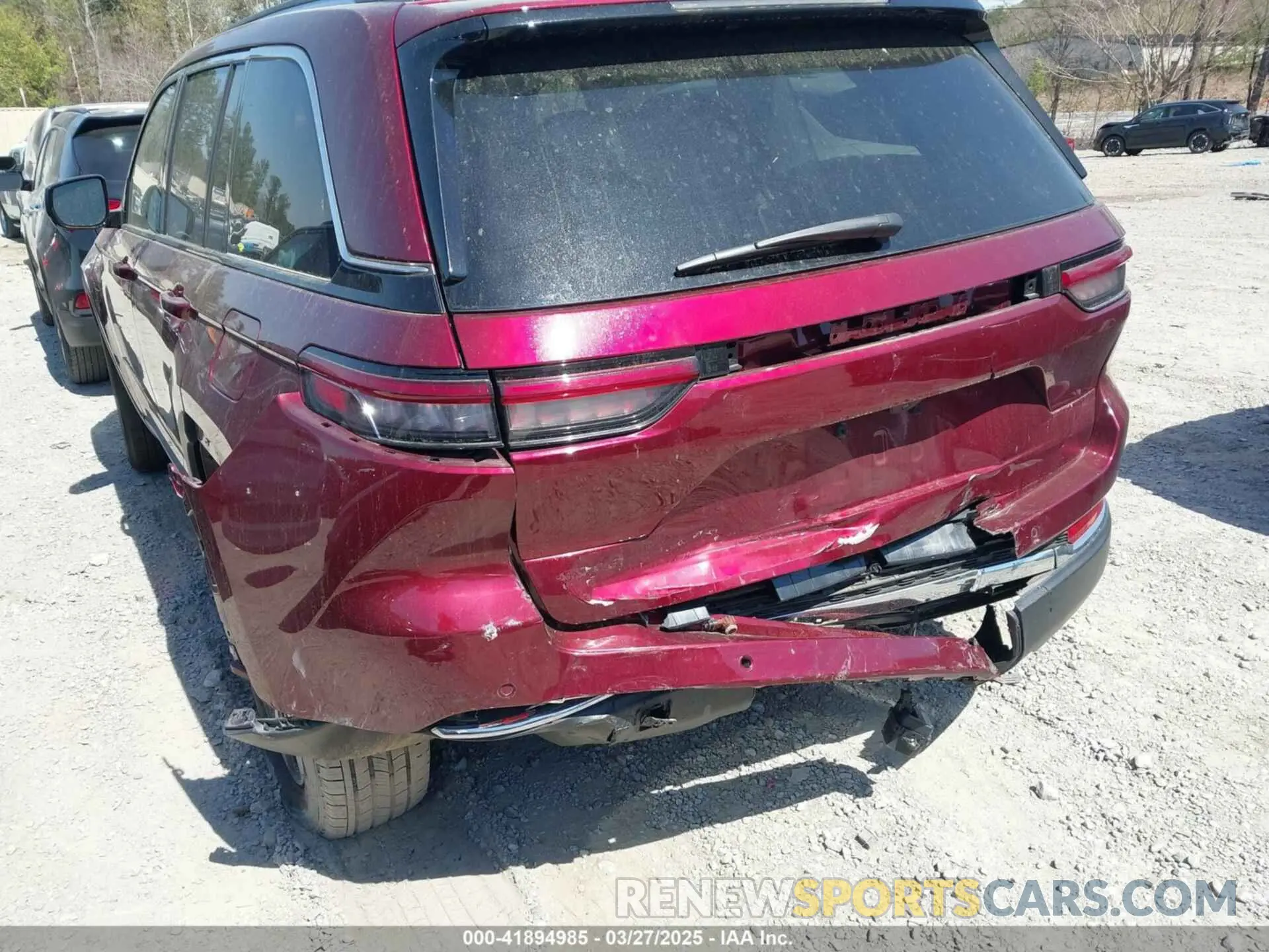 17 fotografías del automóvil dañado 1C4RJYB63PC623450 JEEP GRAND CHEROKEE 4XE 2023