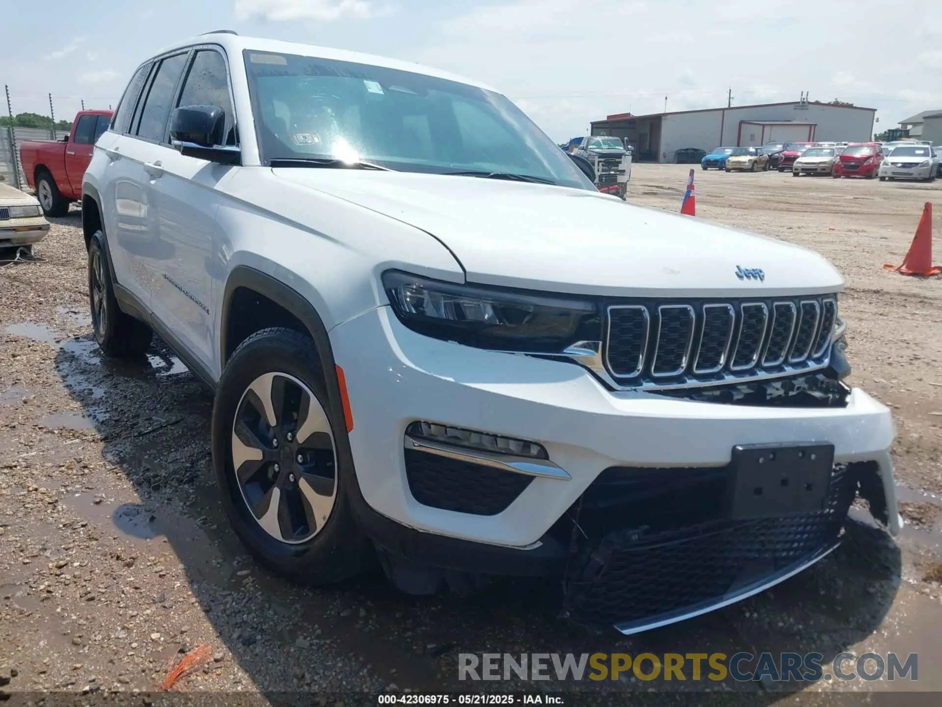 1 fotografías del automóvil dañado 1C4RJYB63PC649000 JEEP GRAND CHEROKEE 4XE 2023