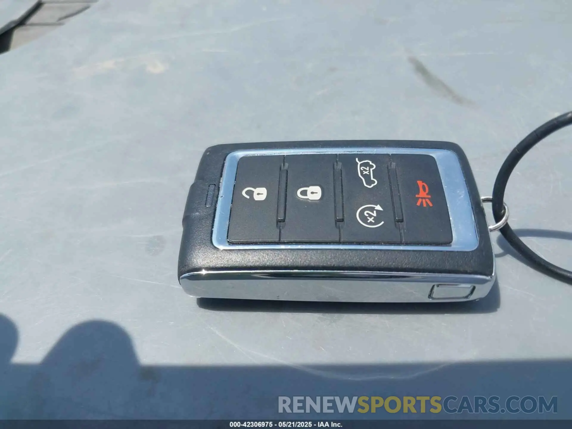 11 fotografías del automóvil dañado 1C4RJYB63PC649000 JEEP GRAND CHEROKEE 4XE 2023