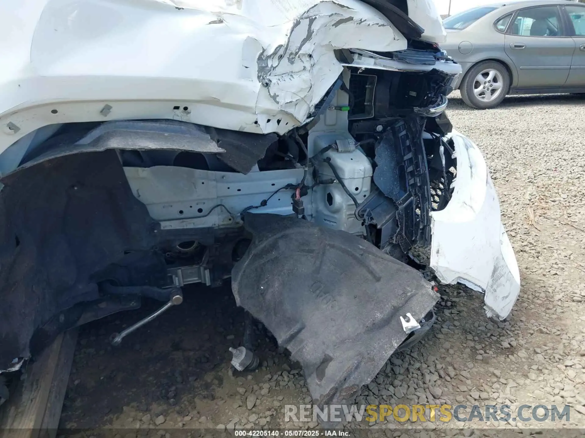 19 fotografías del automóvil dañado 1C4RJYB60RC120378 JEEP GRAND CHEROKEE 4XE 2024